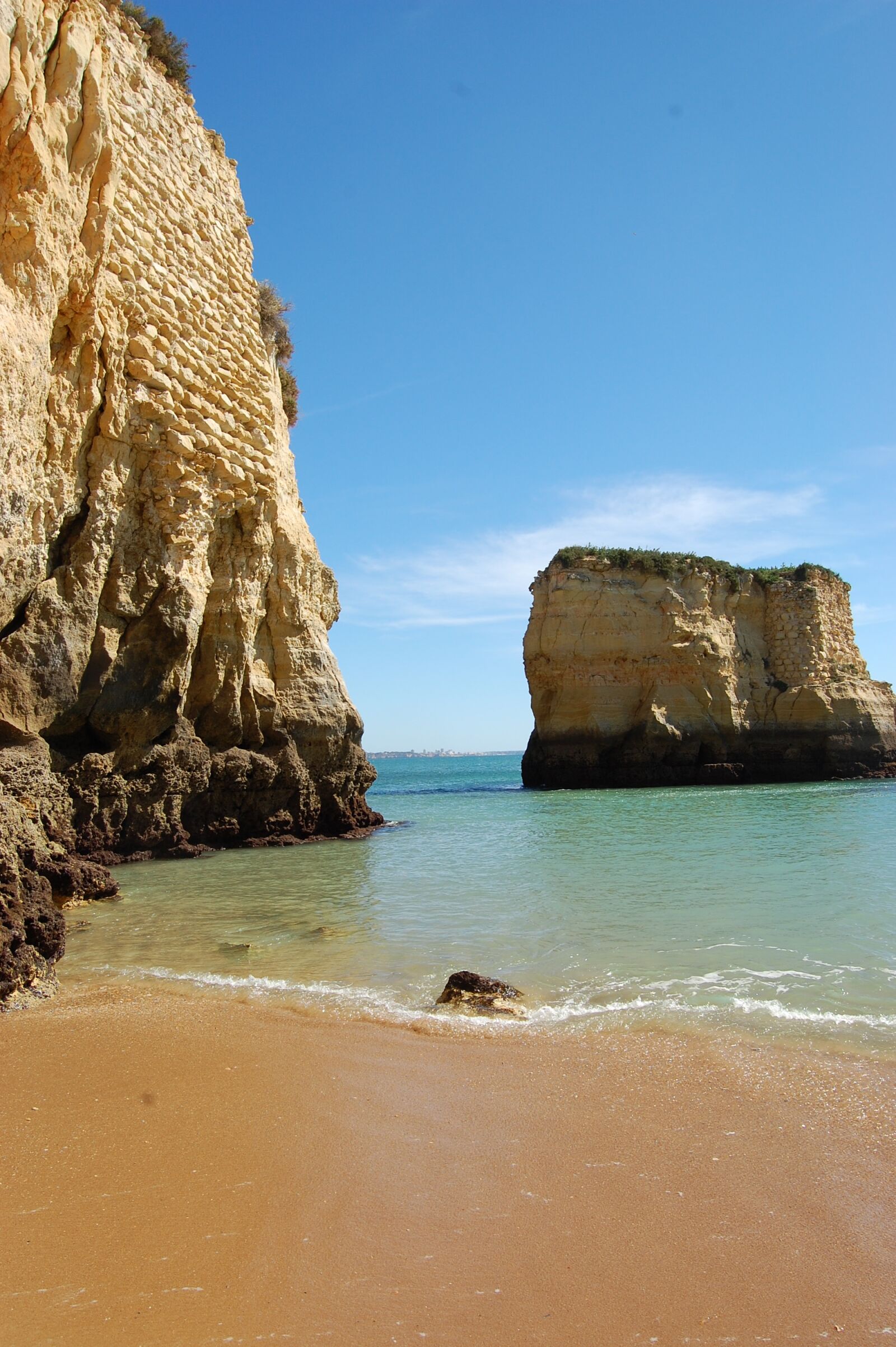 Nikon D40 sample photo. Water, rocks, coast photography