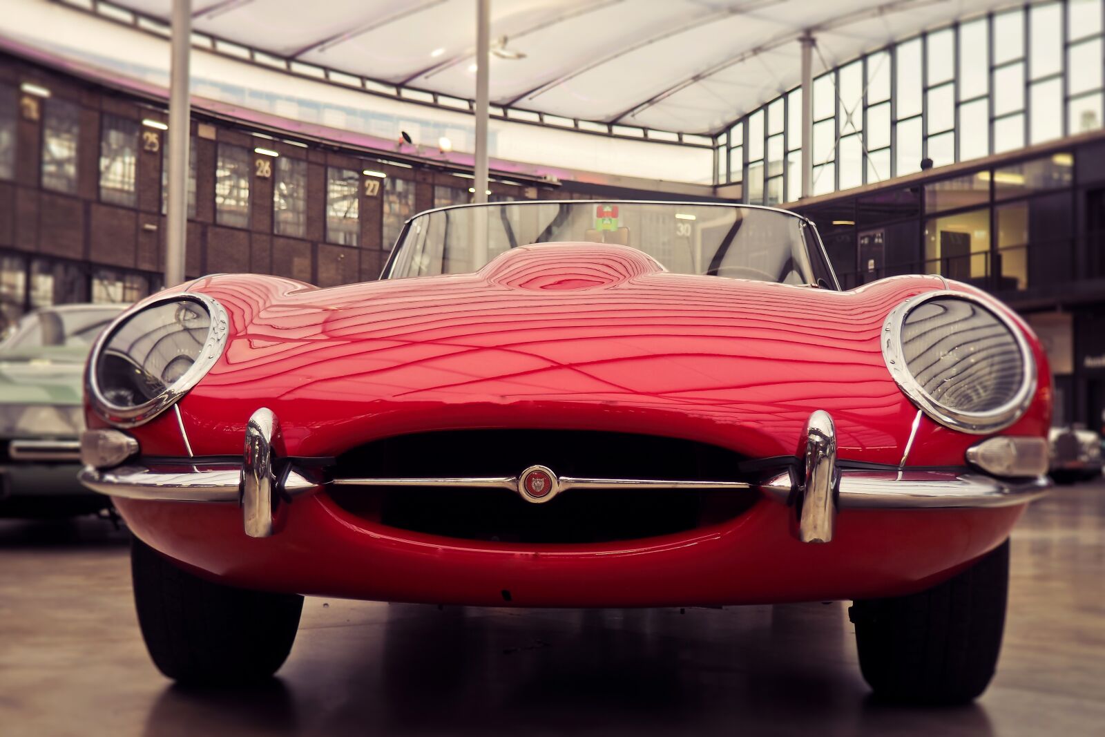 Olympus OM-D E-M10 sample photo. Auto, vehicle, jaguar photography