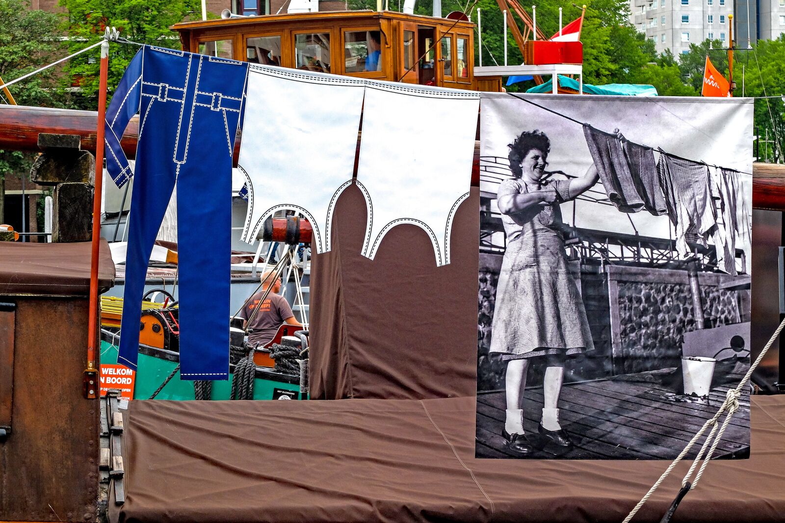 Fujifilm X30 sample photo. Barge, boat, maritime museum photography