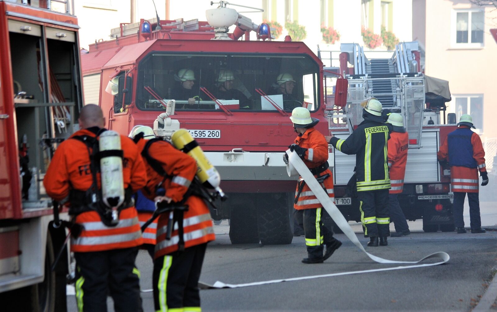 Canon EOS 40D sample photo. Ehrenamt, fire, rescue photography