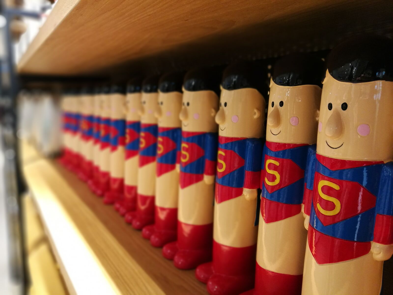 HUAWEI P9 sample photo. Toys, superman, piggy bank photography