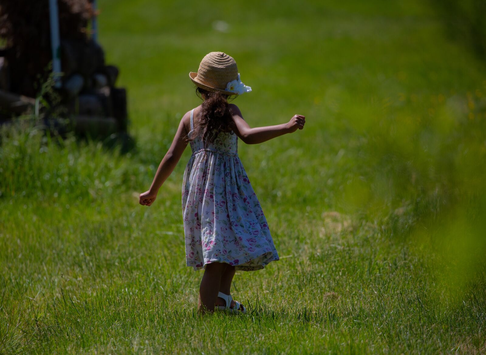 Canon EOS 5D Mark III sample photo. Vintage child, vintage dress photography