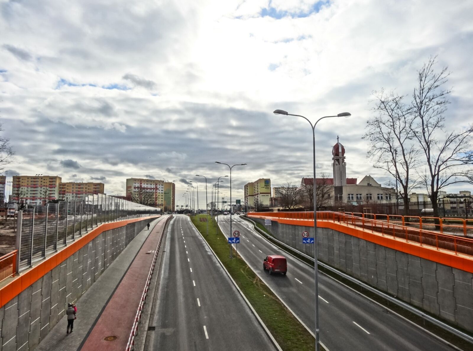 Sony Cyber-shot DSC-HX20V sample photo. Bydgoszcz, university route, street photography