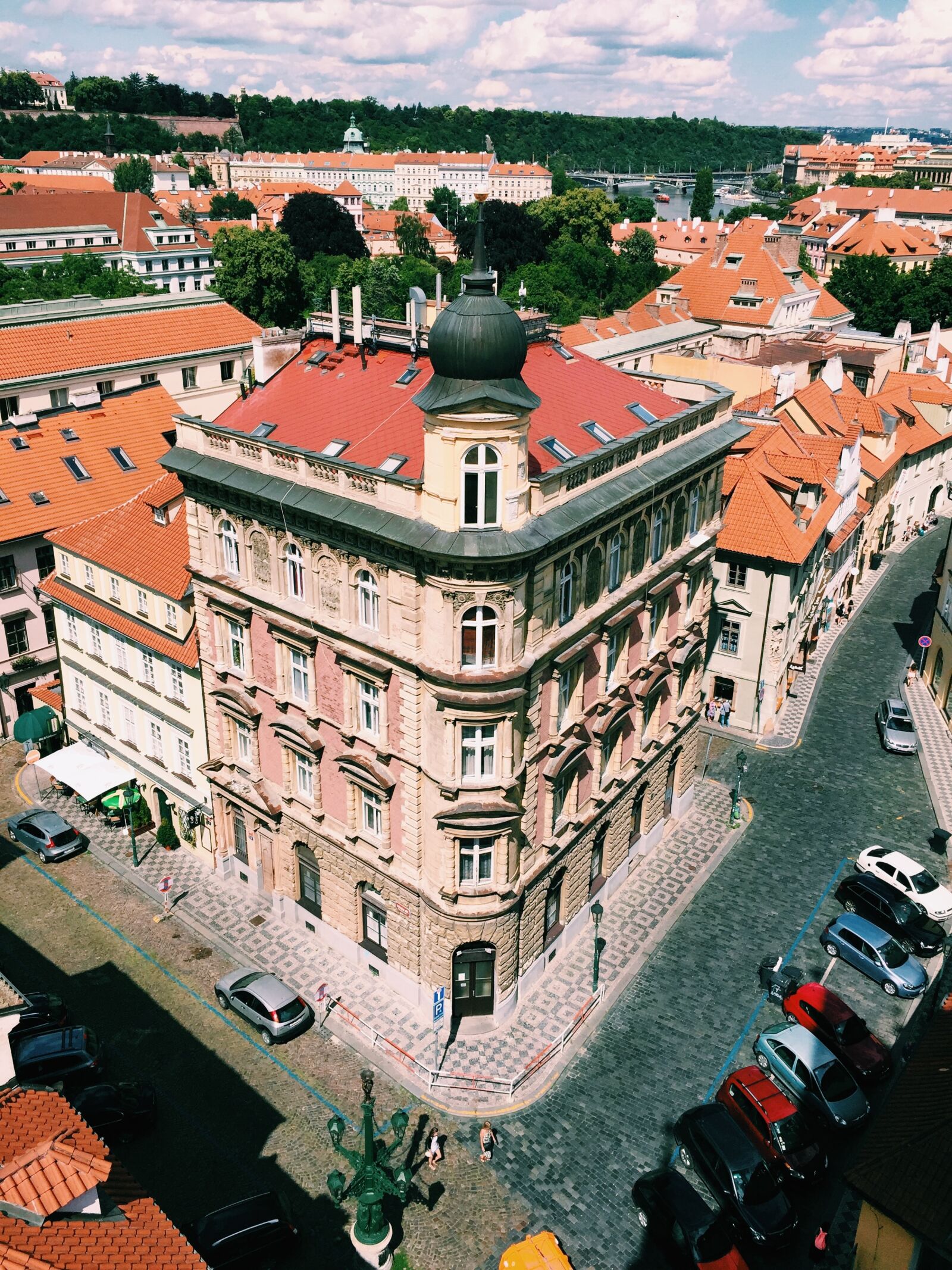 iPhone 6 Plus back camera 4.15mm f/2.2 sample photo. Prague, czech, city photography