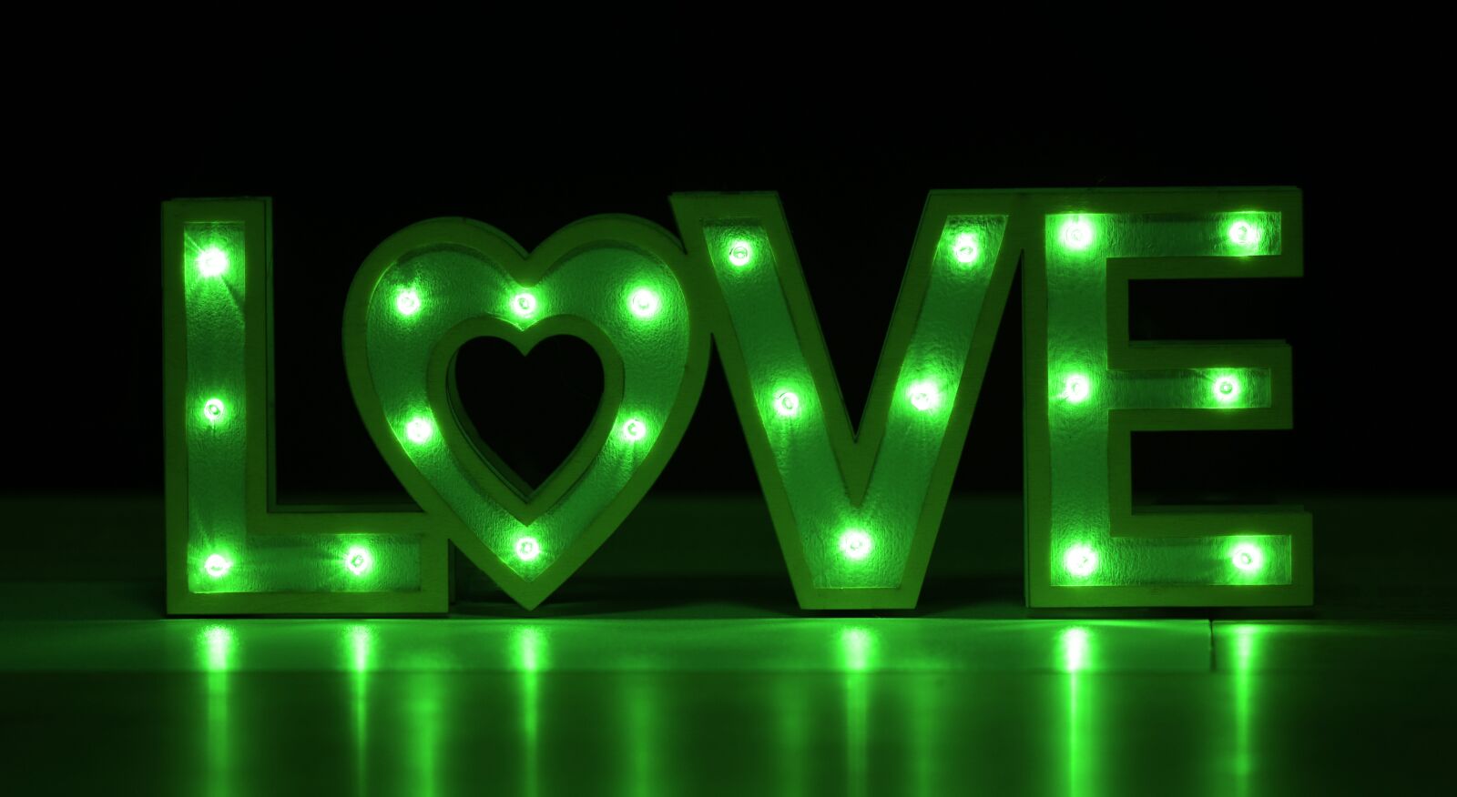 Nikon D7200 sample photo. Love, shining, light photography