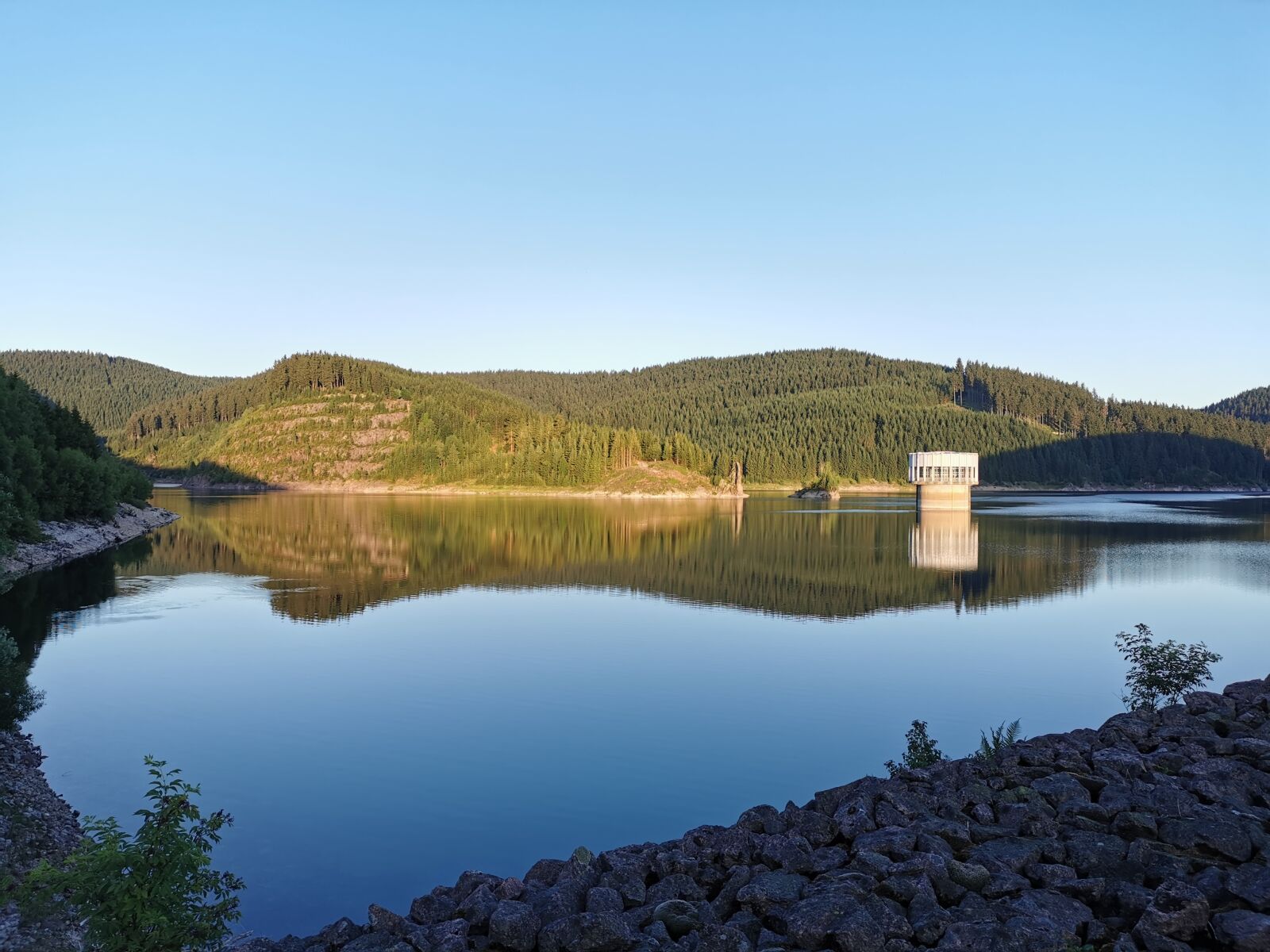 HUAWEI P30 sample photo. Reservoir, lake, water photography