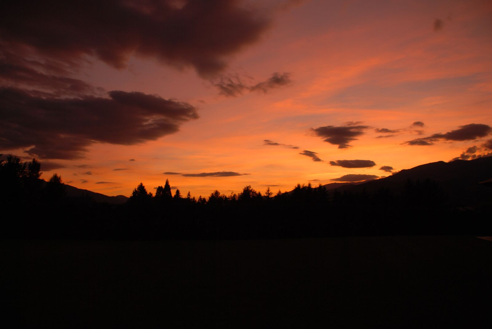 Nikon D80 sample photo. Sunset, orange sky, evening photography