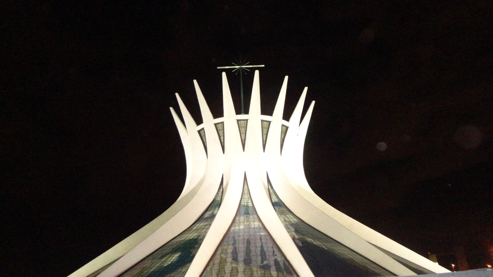 Sony Cyber-shot DSC-W570 sample photo. Brasilia, cathedral, night photography