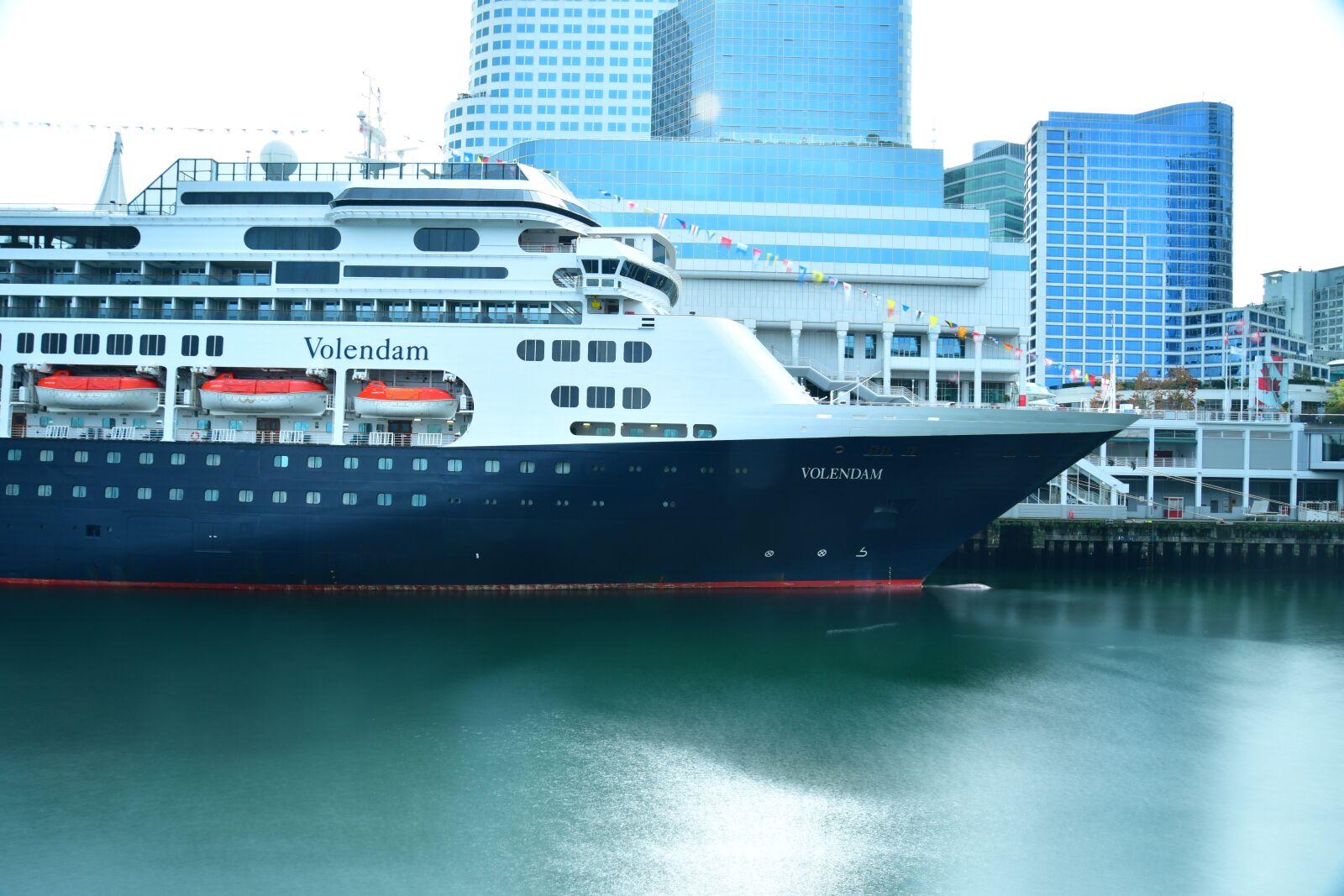 Nikon D7500 sample photo. Docked ship, cruise ship photography