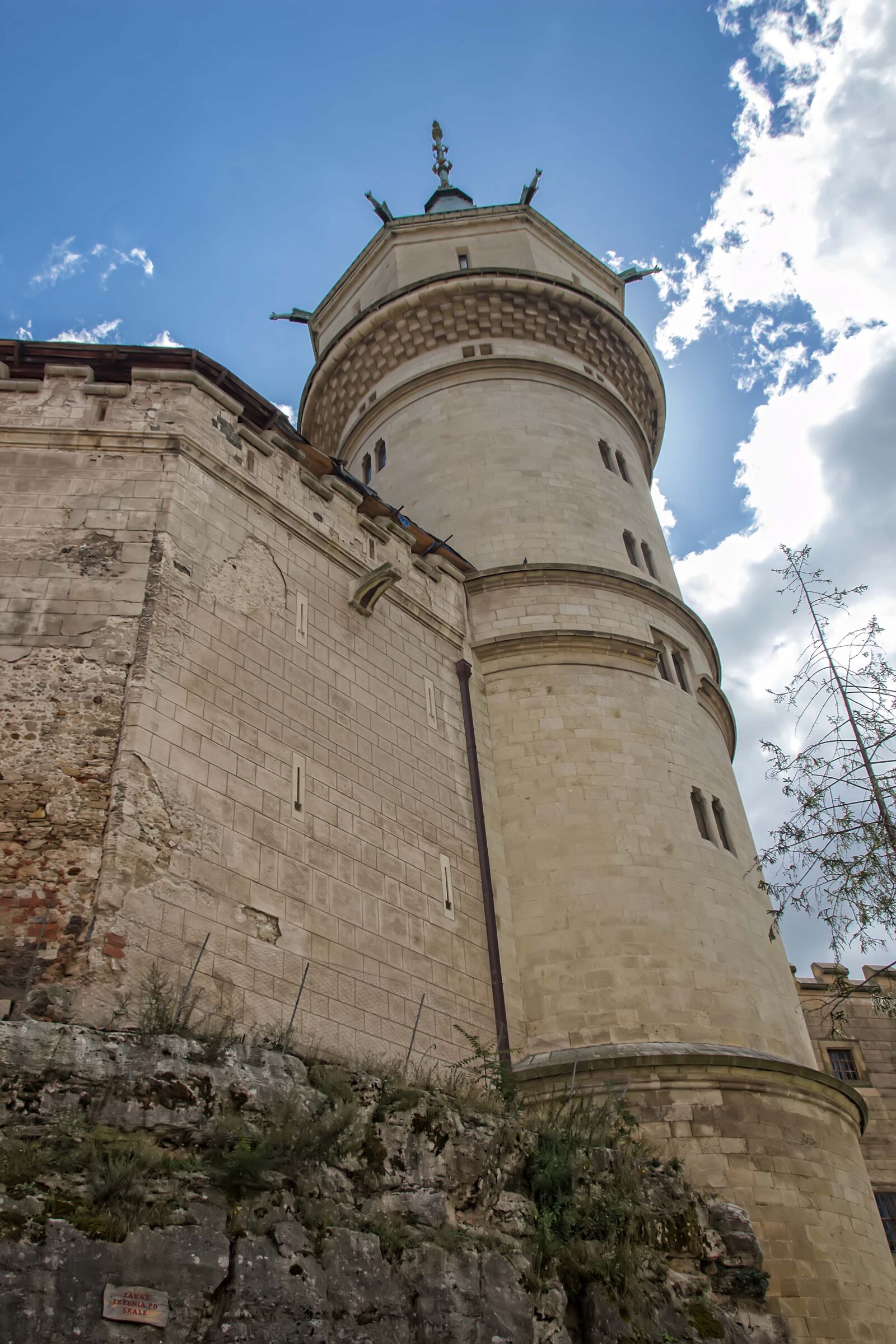Canon EOS 600D (Rebel EOS T3i / EOS Kiss X5) sample photo. Bojnice, lock, slovakia photography