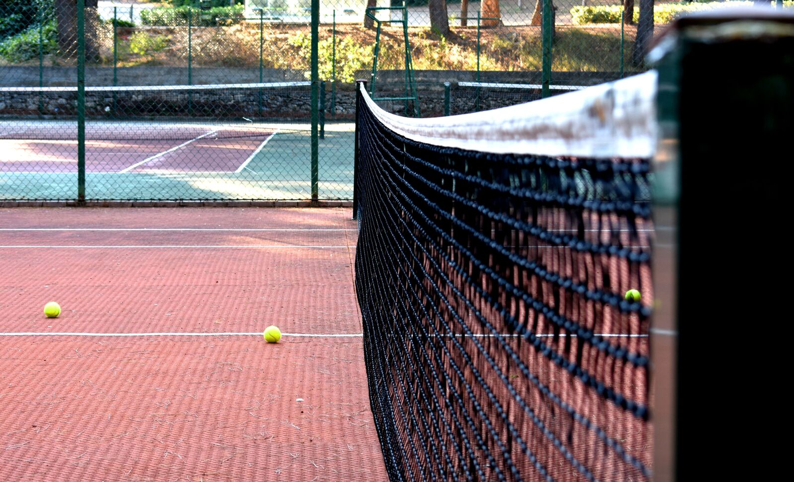 Nikon D3400 sample photo. Tennis, tennis court, tennis photography