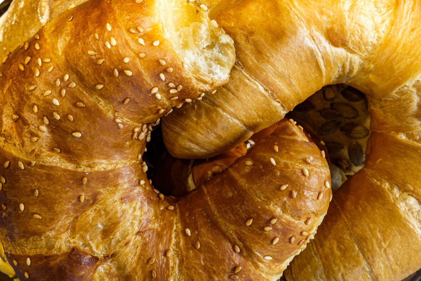 Fujifilm X-T2 sample photo. Croissant, baked goods, puff photography