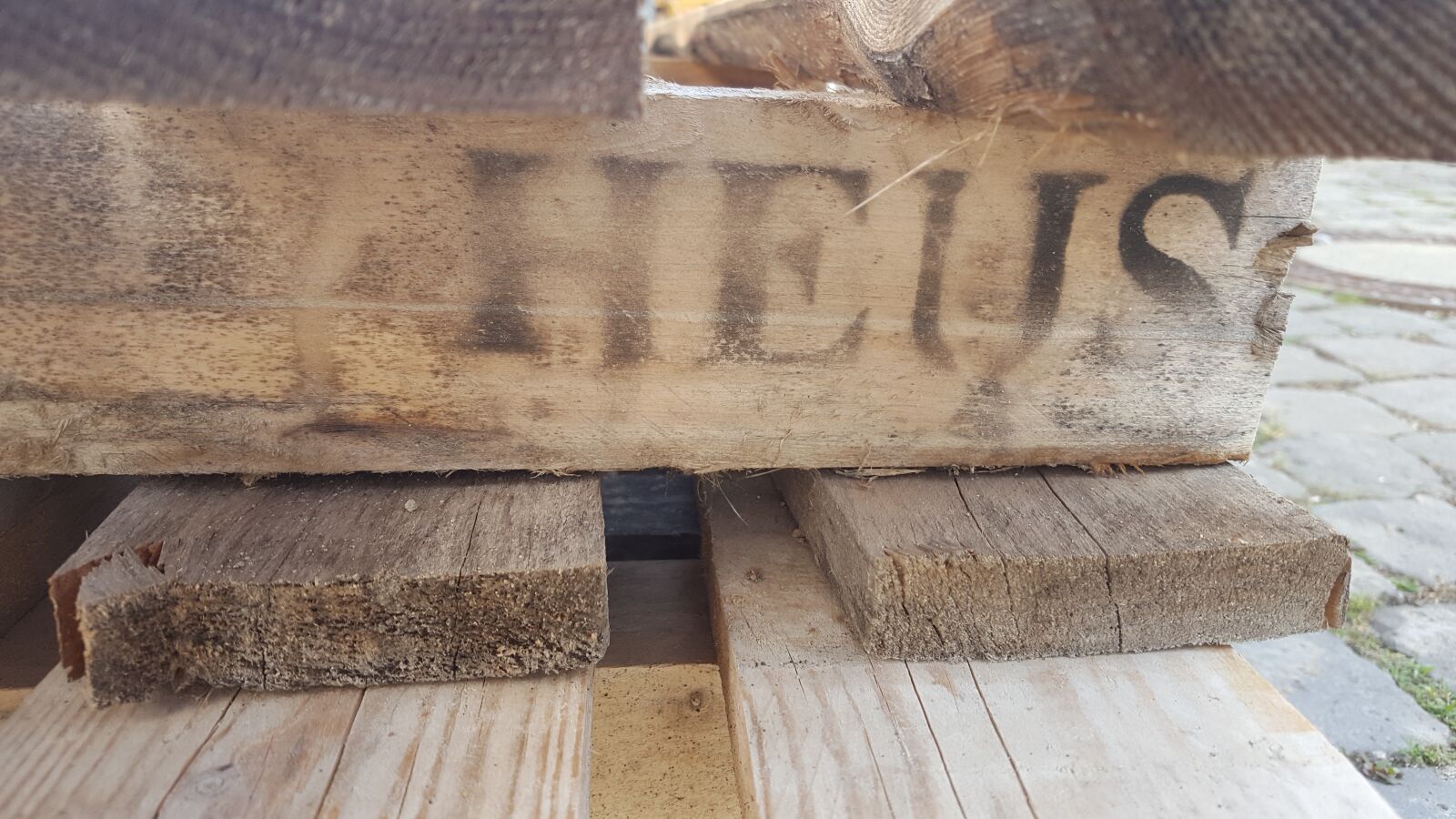Samsung GALAXY S6 edge sample photo. Range, pallets, pallet stack photography