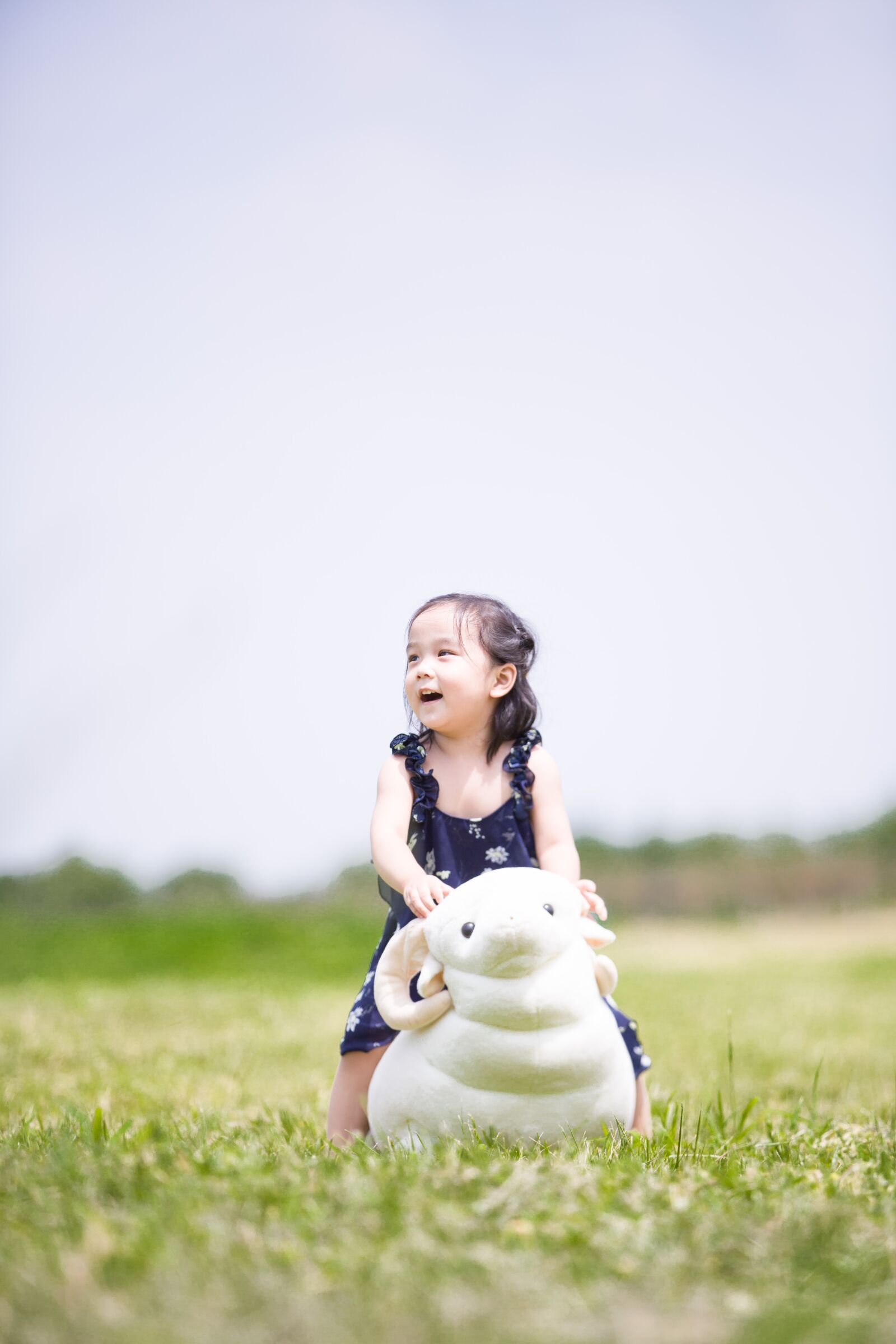 Canon EOS 5D Mark III sample photo. Child, cute, outdoor photography