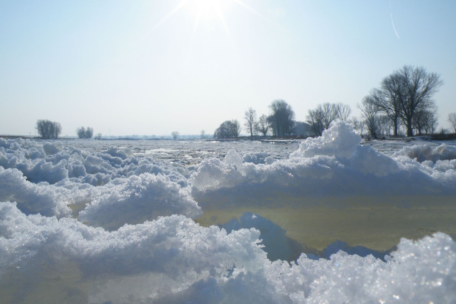 Fujifilm FinePix S8100fd sample photo. Winter impressions, wintry, snow photography