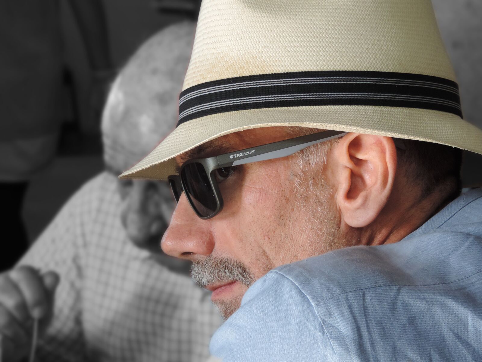 Nikon Coolpix P520 sample photo. Hat, glasses, sunglasses photography