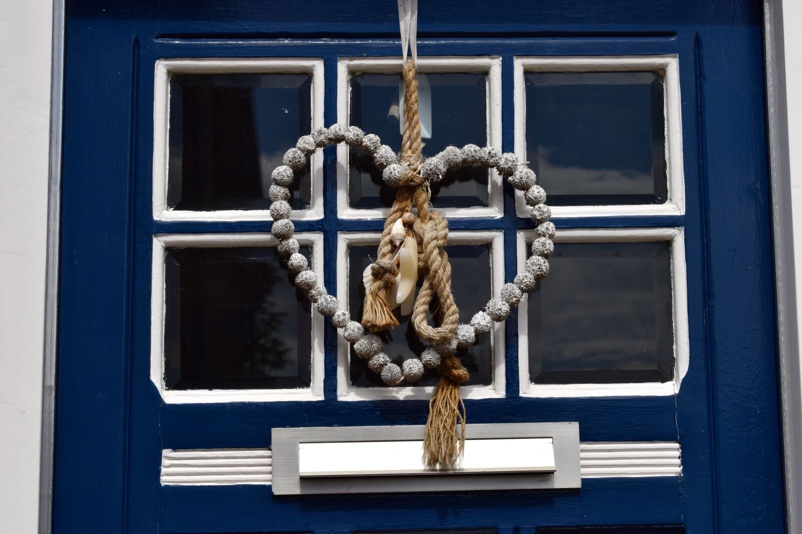 Nikon D3300 sample photo. Heart, door, welcome photography