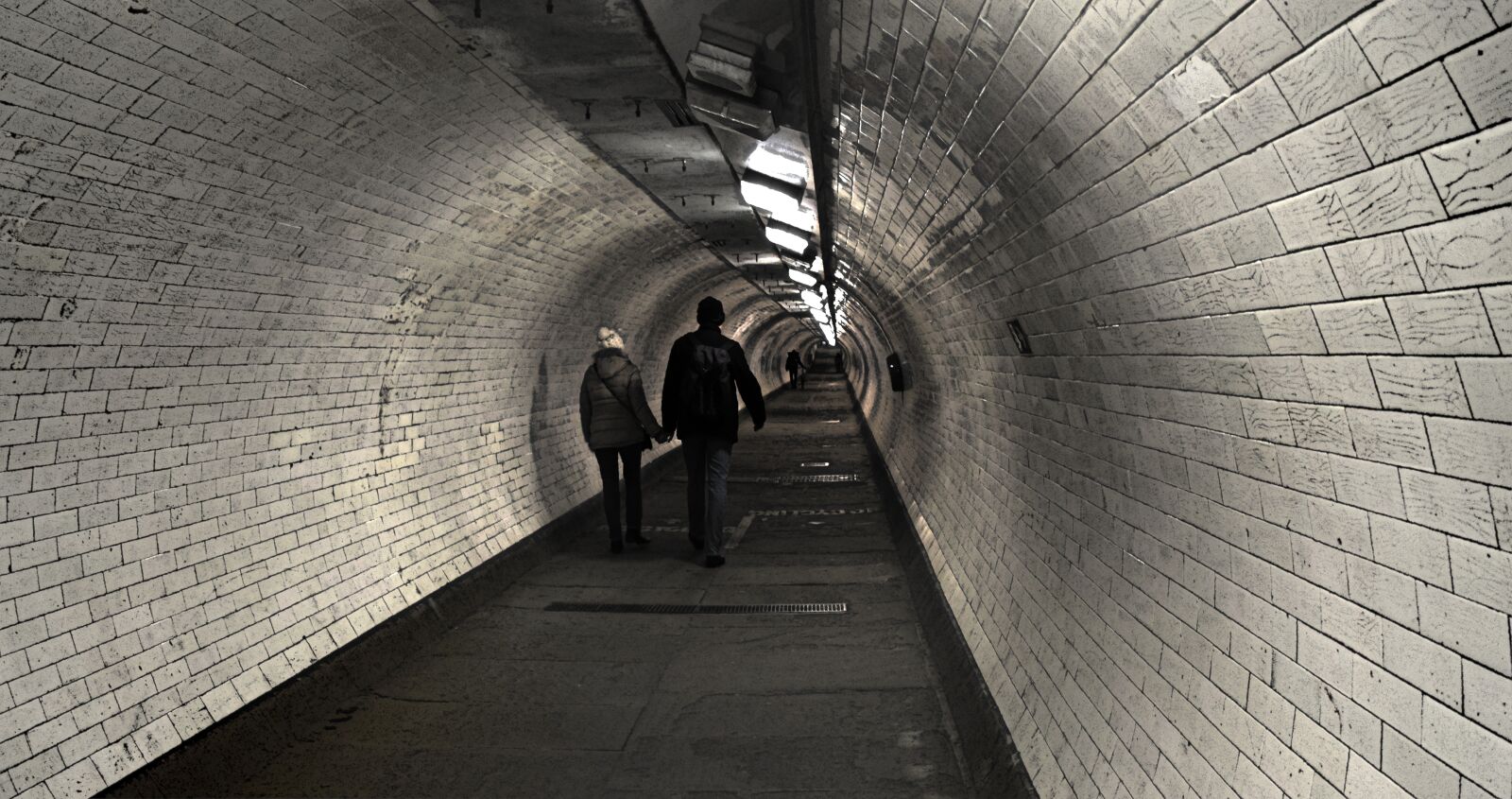 Nikon D5300 sample photo. London, tunnel, blackwall photography