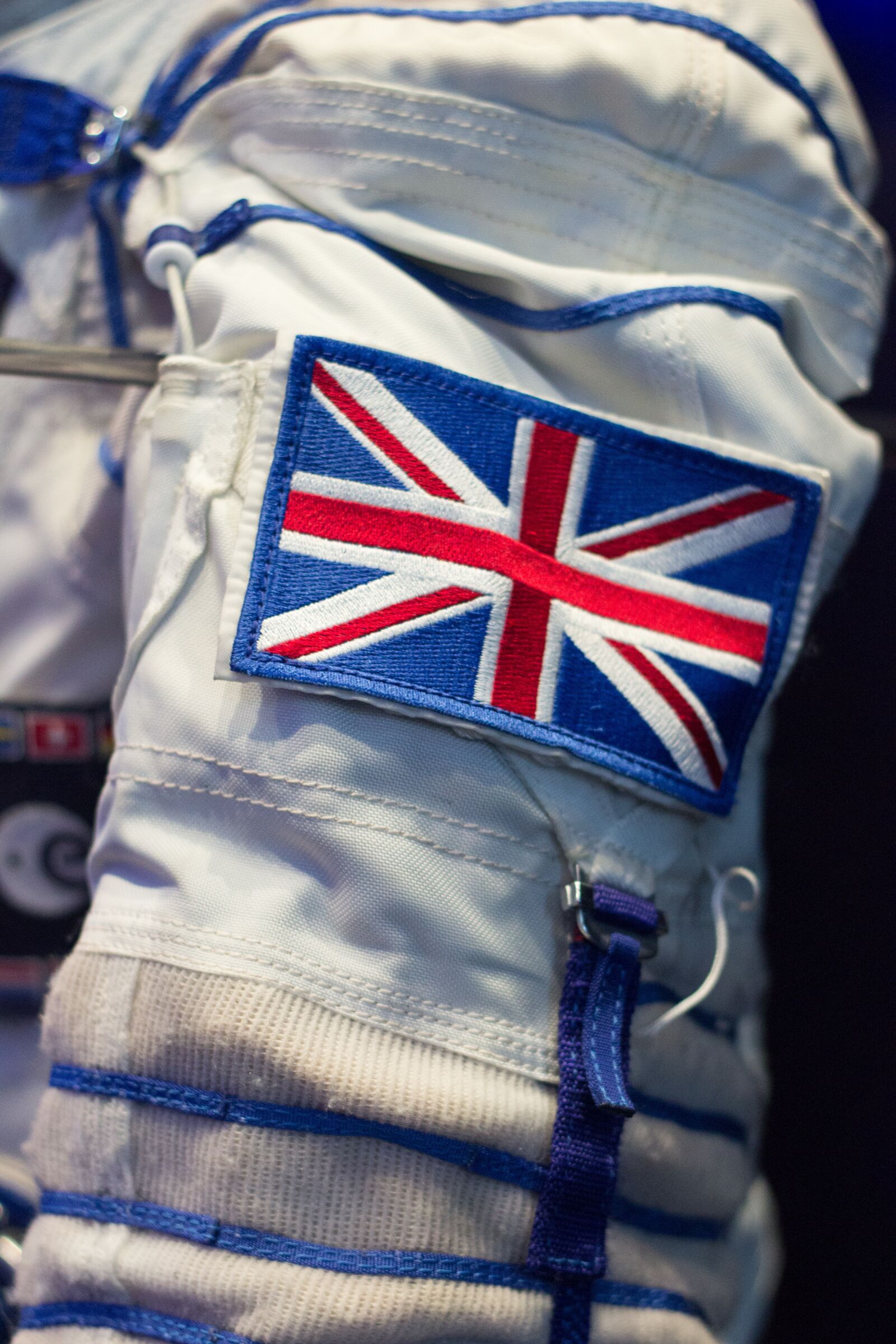 Canon EOS 600D (Rebel EOS T3i / EOS Kiss X5) + Canon EF 50mm F1.8 II sample photo. Tim peake, uk, space photography