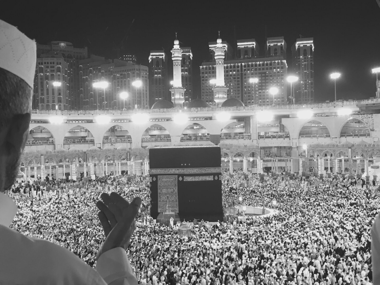 Apple iPhone 6s sample photo. Hands, holy, kaaba, mecca photography