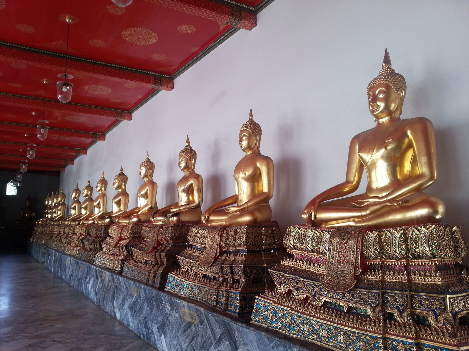 Samsung Galaxy S3 sample photo. Buddha, gold, temple photography