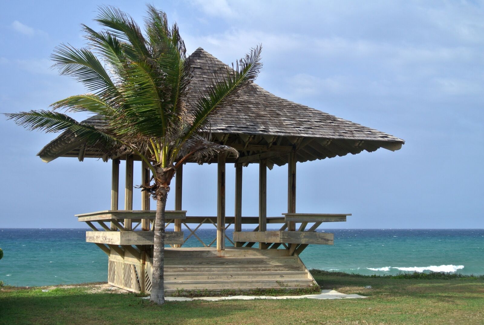 Nikon 1 Nikkor VR 10-30mm F3.5-5.6 sample photo. Jamaica, beach hut, caribbean photography