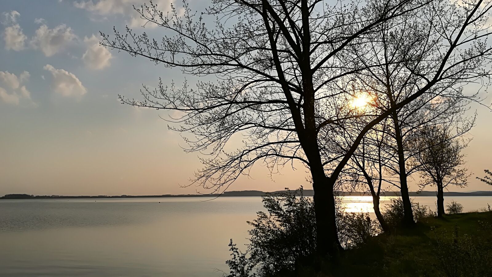 HUAWEI P10 lite sample photo. Sunset, dam, water photography