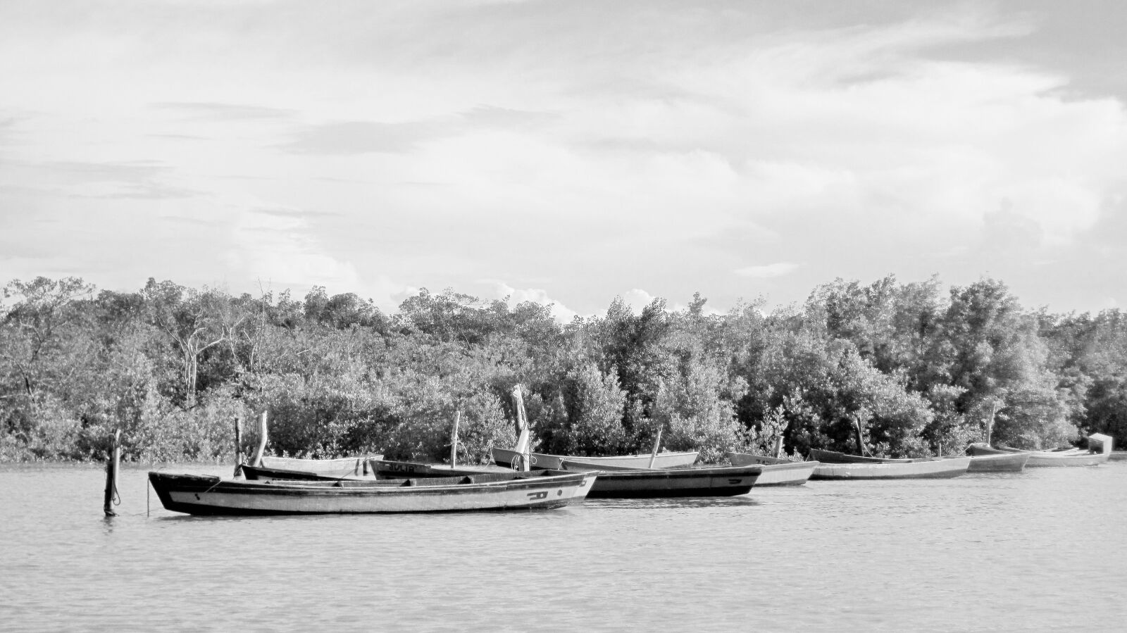 Canon PowerShot D10 sample photo. Boats, brazil, beach photography