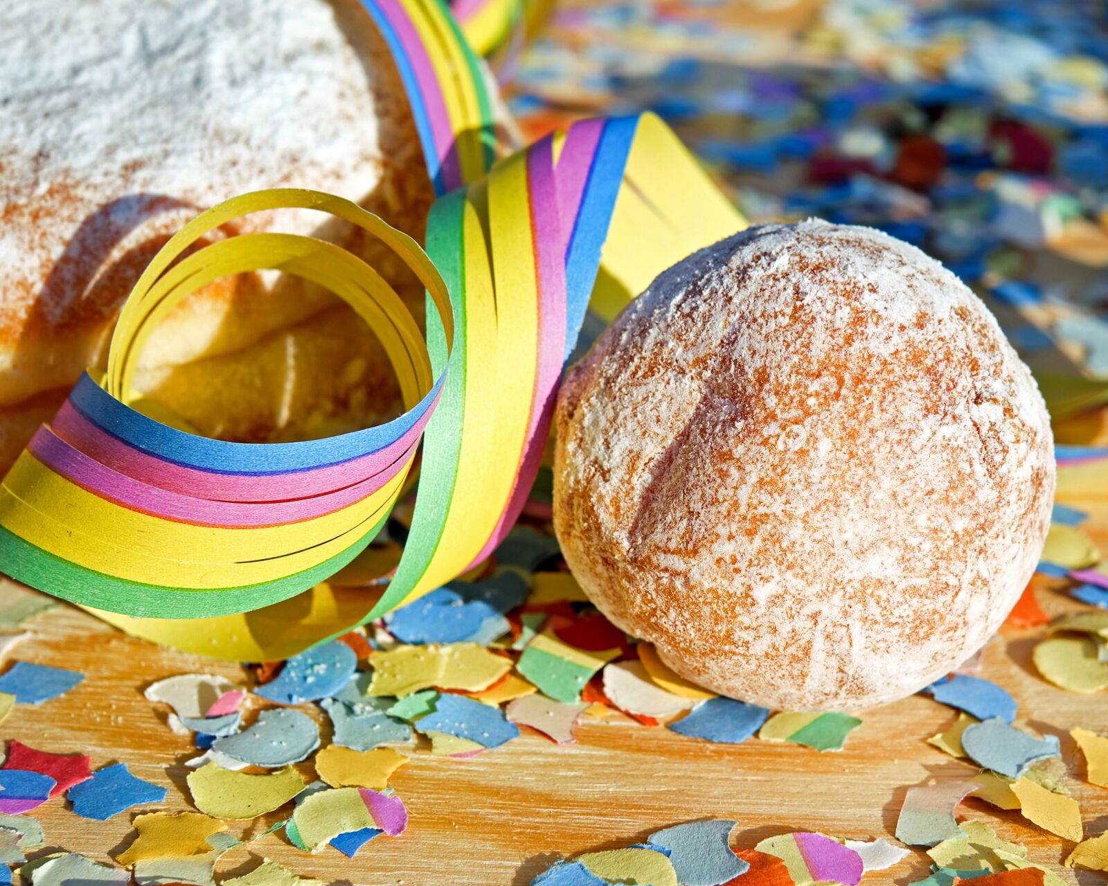 Fujifilm X-T10 + Fujifilm XF 35mm F1.4 R sample photo. Donut, quarkini, food photography