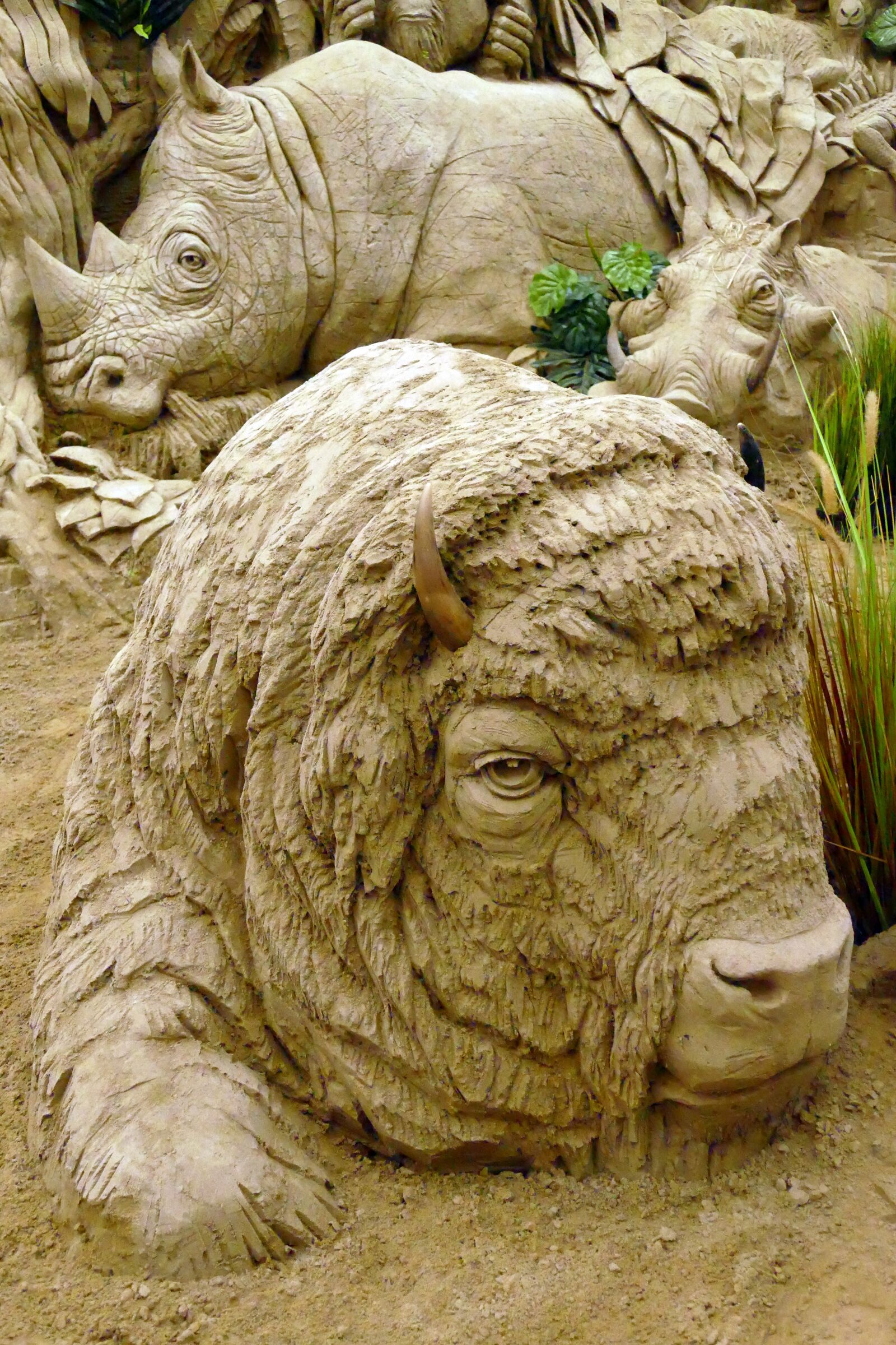 Panasonic Lumix DMC-FZ1000 sample photo. Sand sculpture, sand, sculpture photography