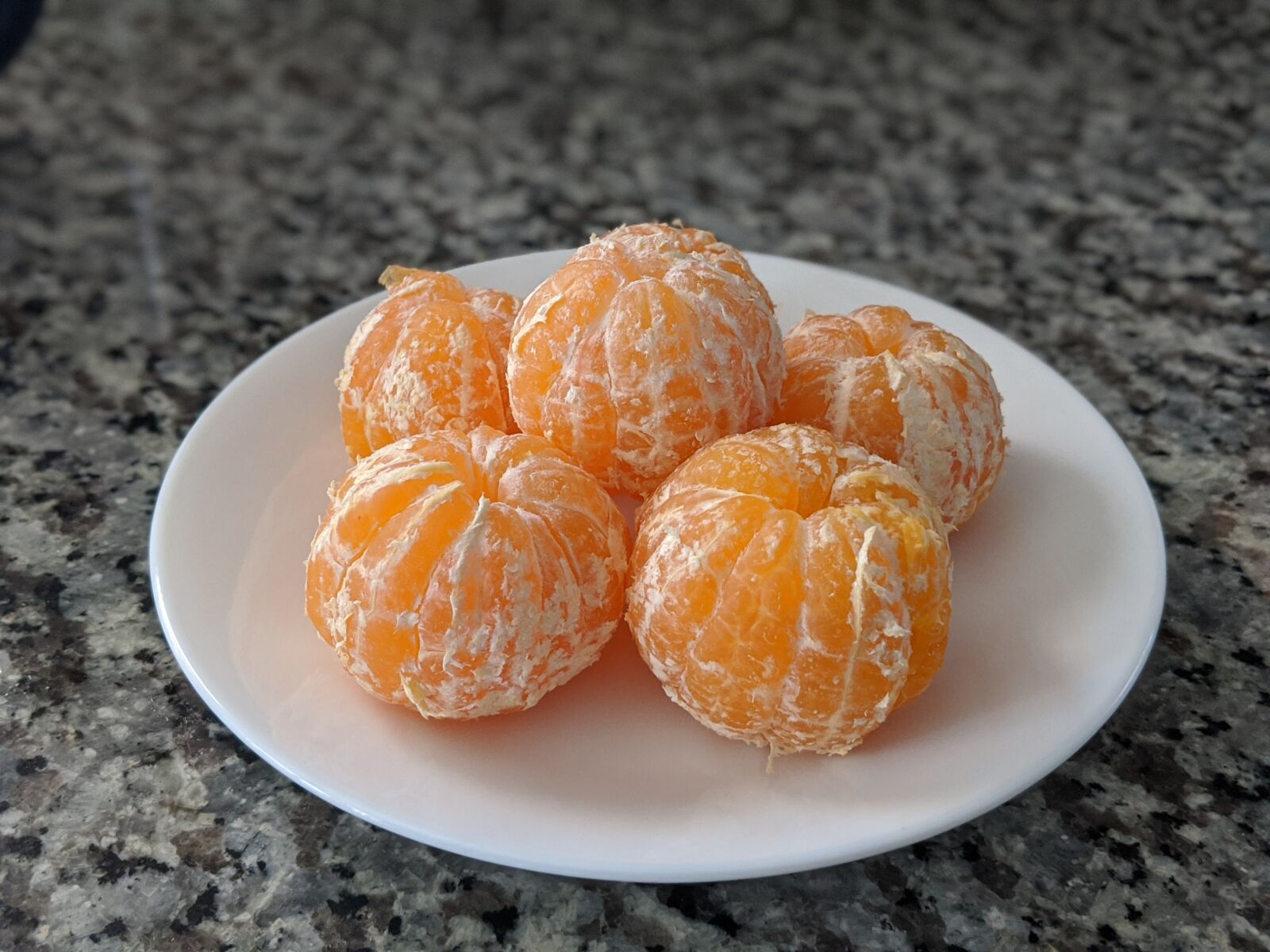 Google Pixel 2 sample photo. Citrus, tangerine, orange photography