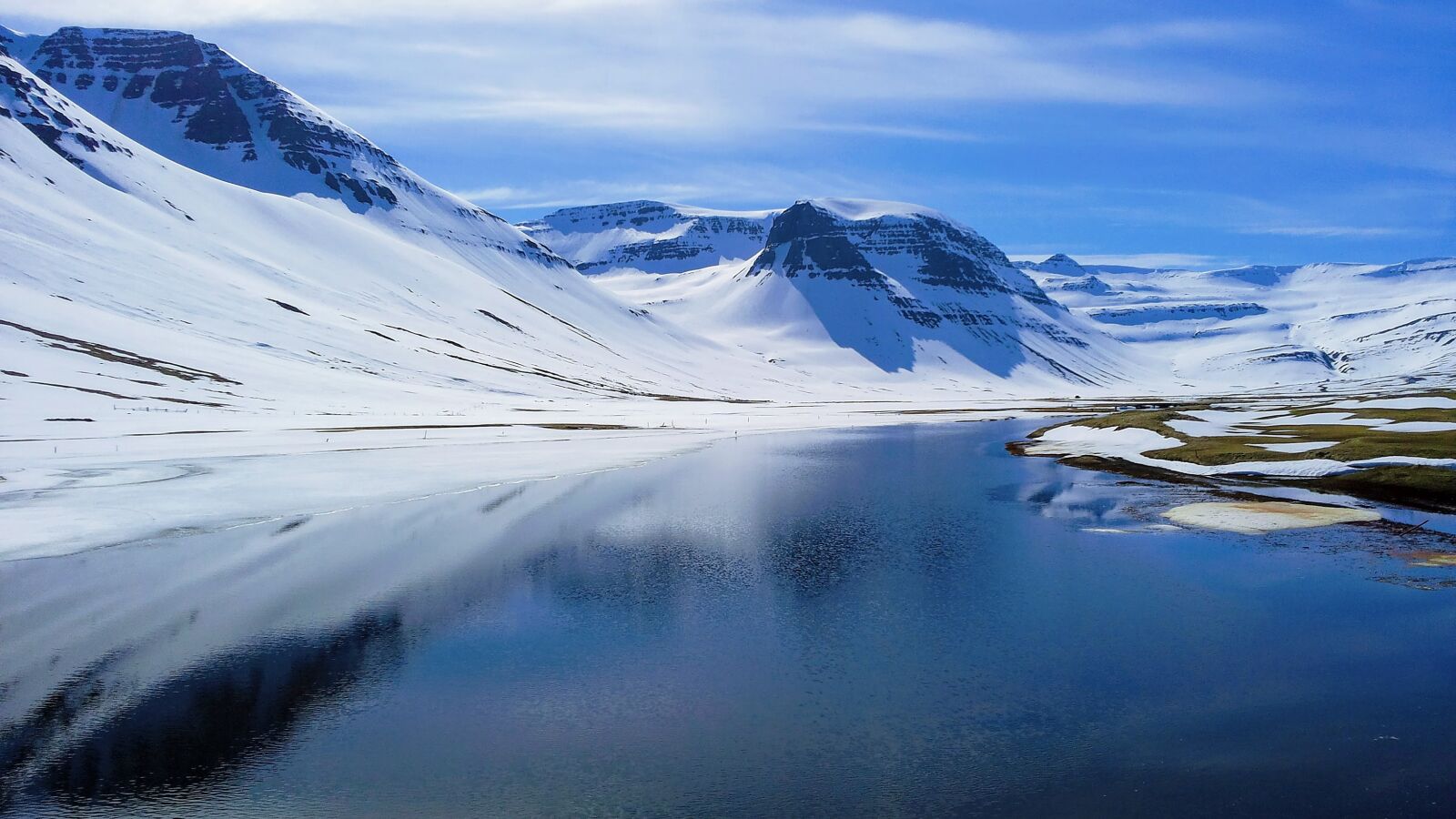 Samsung Galaxy S2 Plus sample photo. Iceland, snow, nature photography