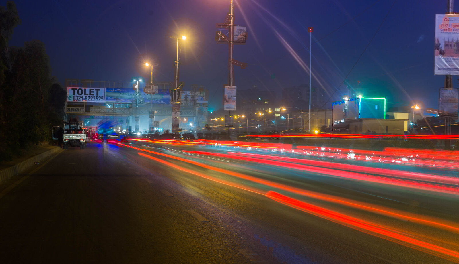 Canon EOS 6D sample photo. Karsaz road, karachi photography