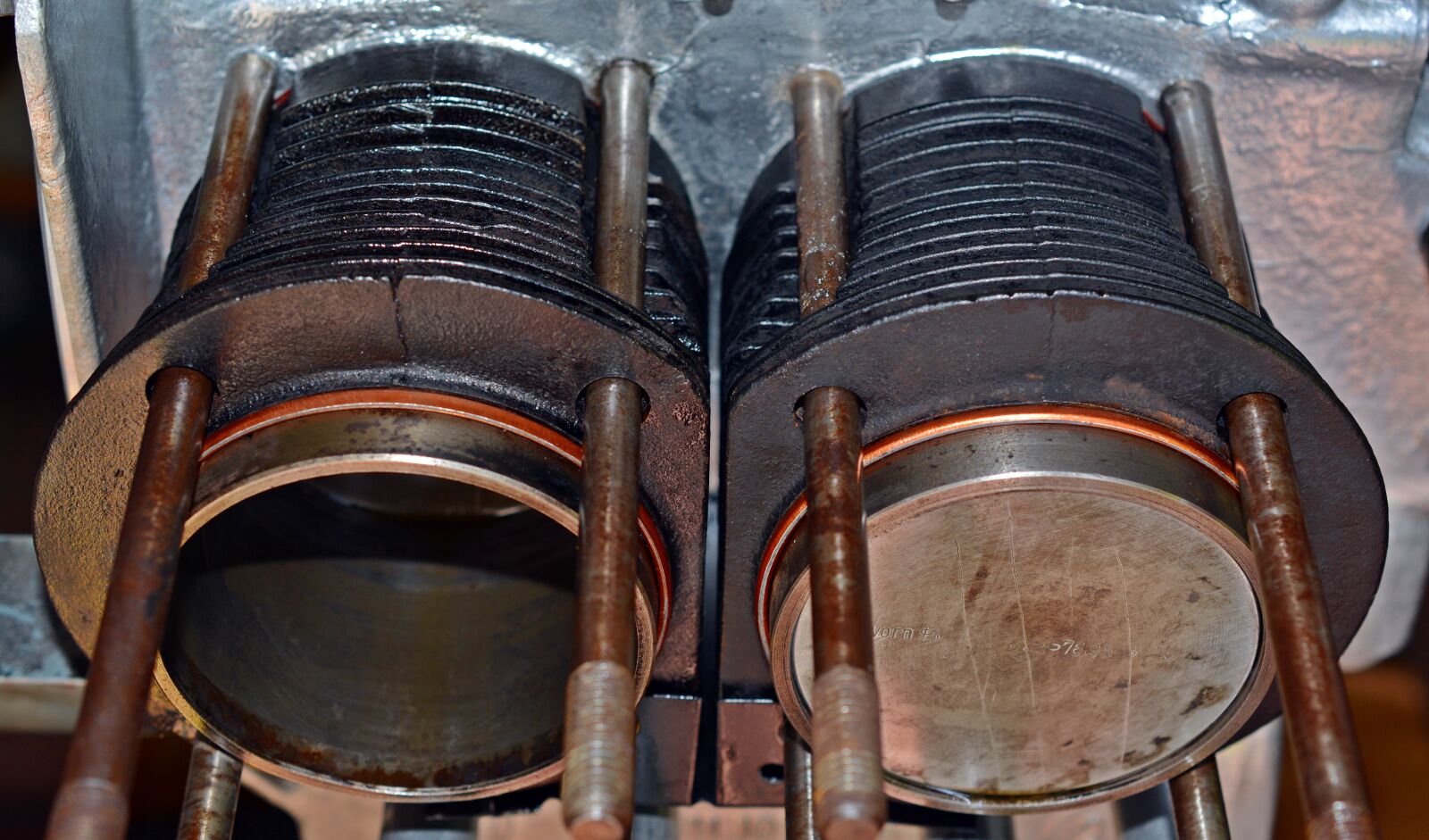 Nikon D5200 sample photo. Piston, cylinder, steel photography