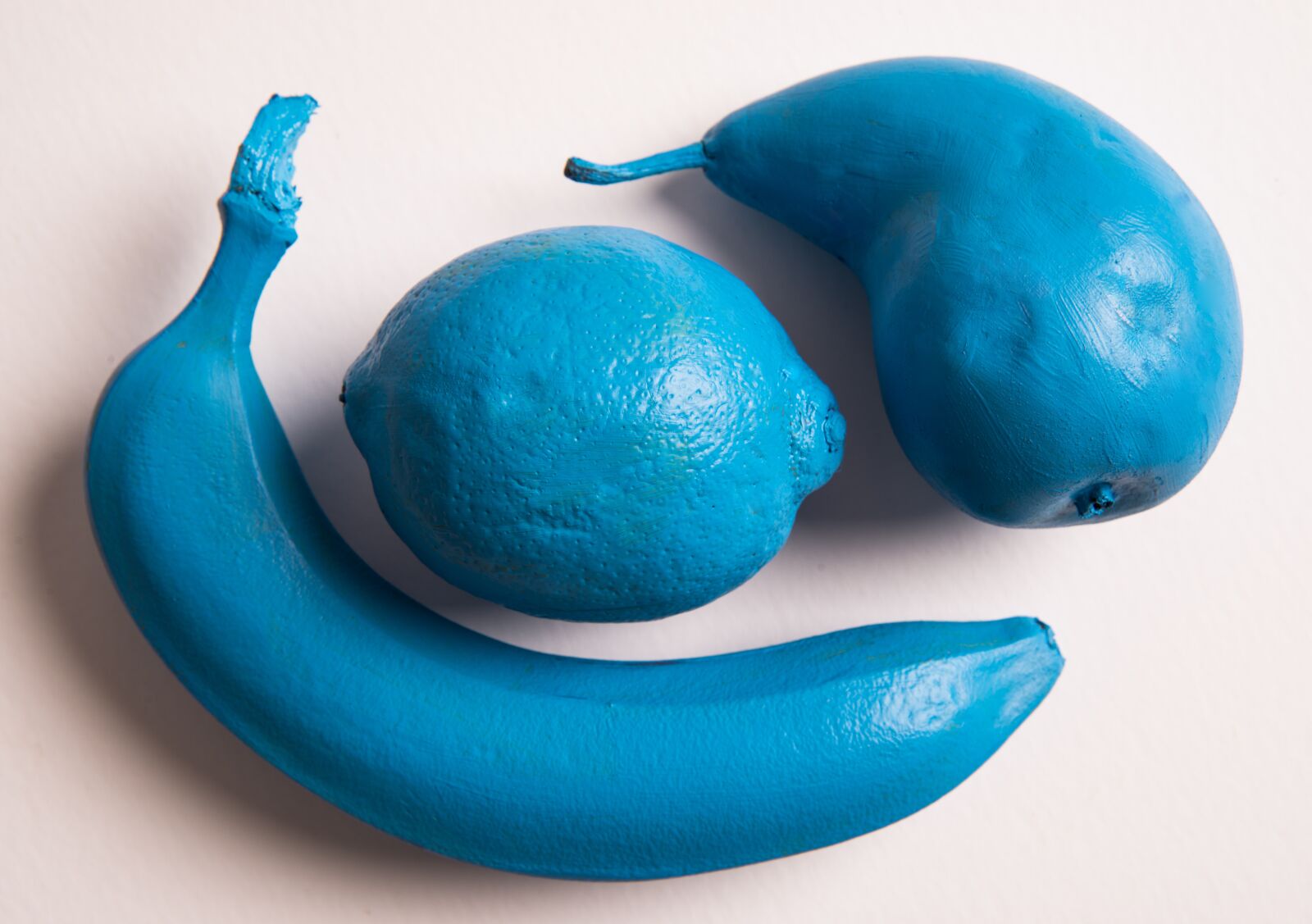 Nikon D800 sample photo. Blue, blue fruit, banana photography