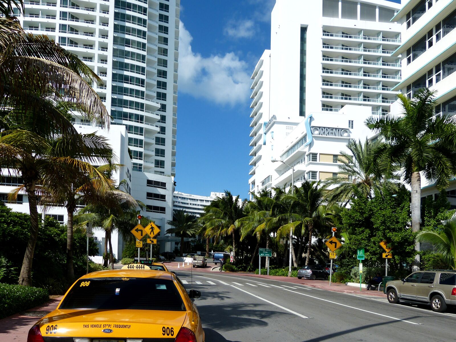 Panasonic Lumix DMC-FZ150 sample photo. Usa, florida, miami photography