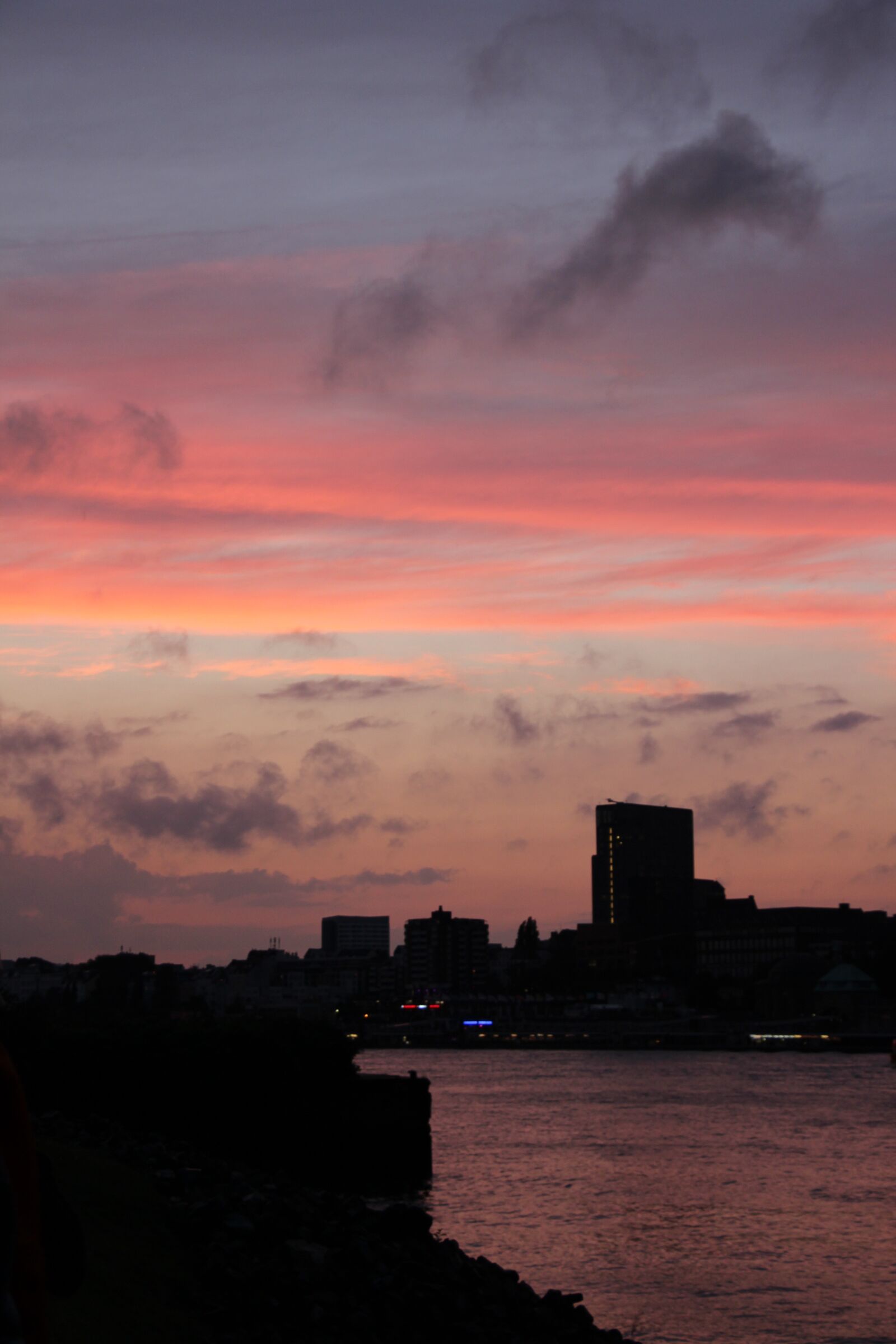 Canon EOS 700D (EOS Rebel T5i / EOS Kiss X7i) sample photo. Hamburg, sunset, skyline photography