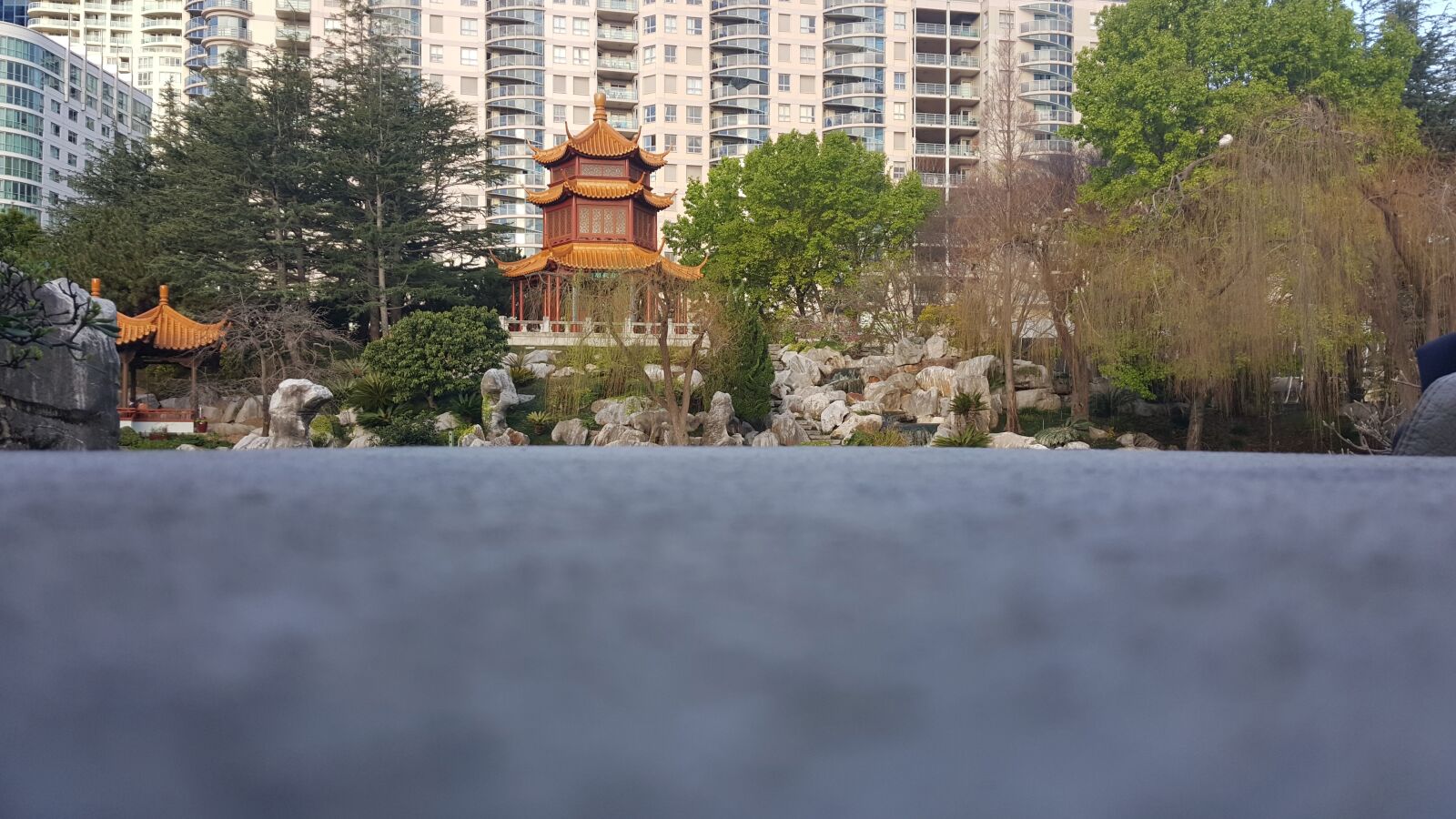 Samsung Galaxy S6 sample photo. China, chinese garden, architecture photography