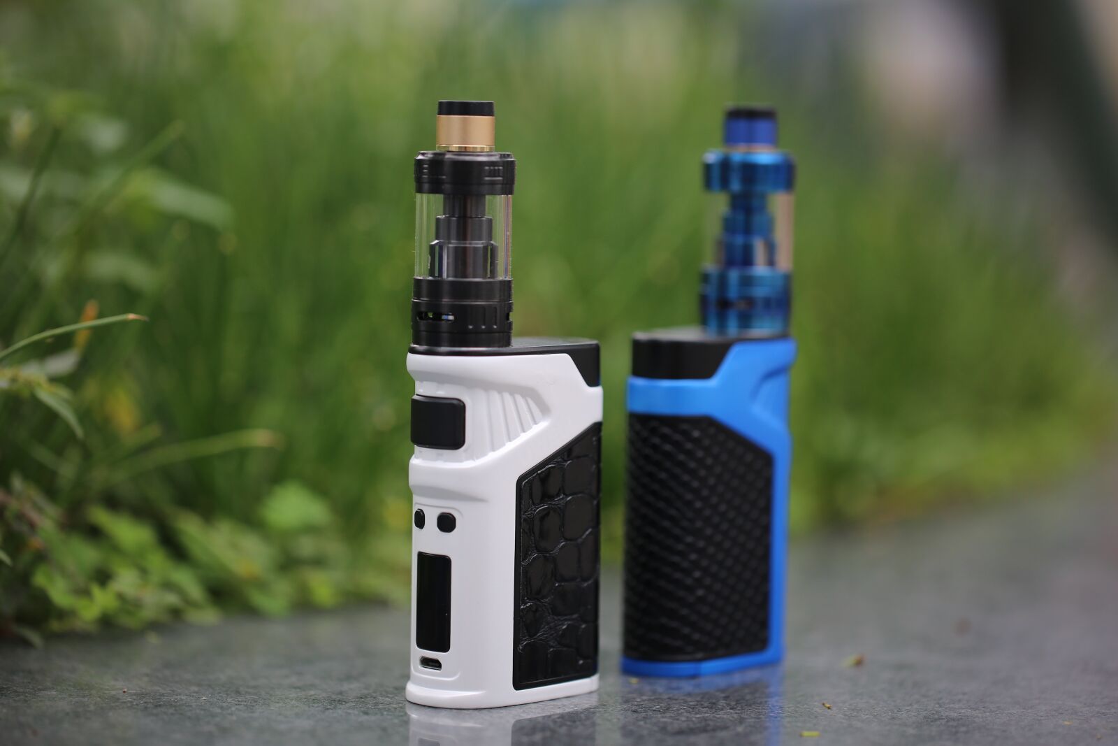 Canon EF 100mm F2.8L Macro IS USM sample photo. Vape, electronic cigarette, uwell photography
