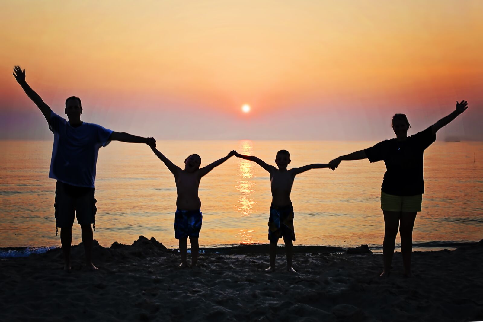 Canon EF 50mm F1.4 USM sample photo. Family, sunset, beach photography