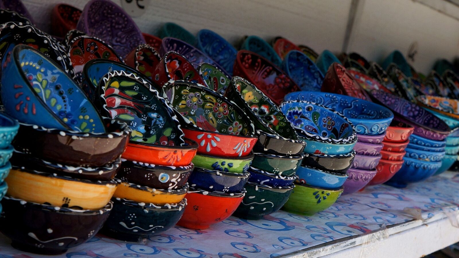 Sony Alpha NEX-5N sample photo. Ceramics, plates, tableware photography