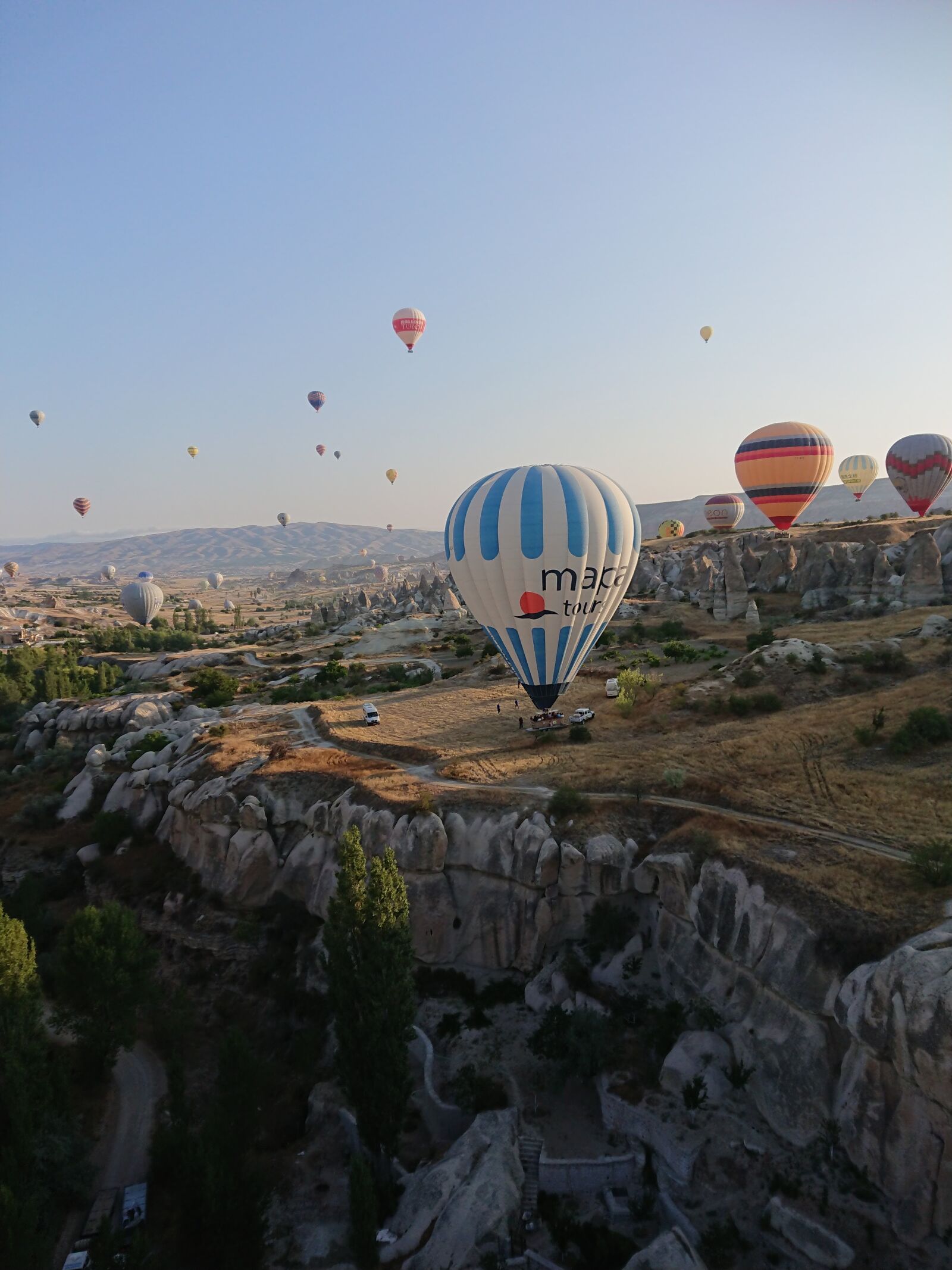 Sony Xperia XZ Premium sample photo. Balloon, kapadokya, famous photography