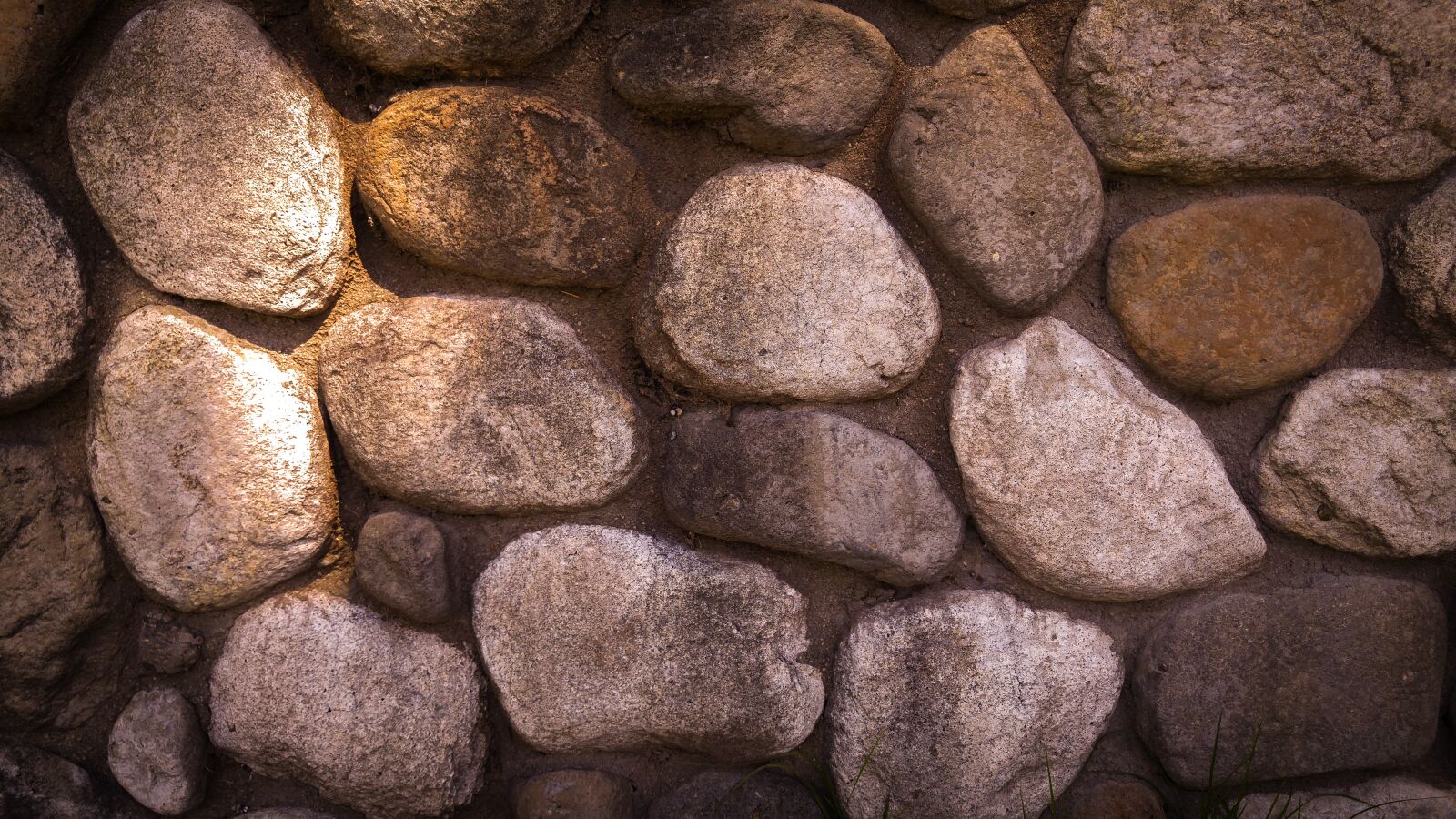 LG G4 sample photo. Cobblestone, cobblestones, rocks photography