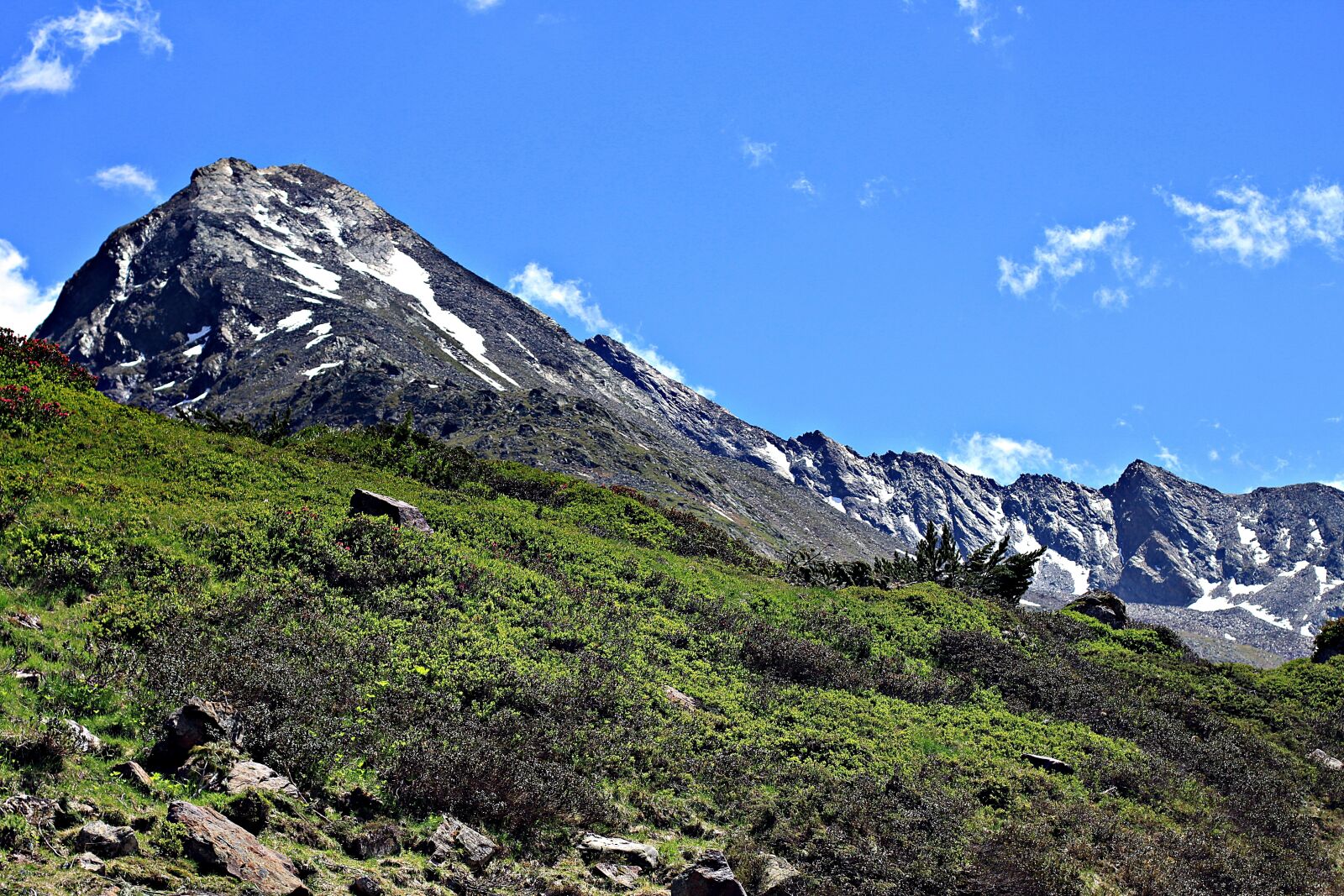 Canon EOS 500D (EOS Rebel T1i / EOS Kiss X3) sample photo. Mountain, nature, landscape photography