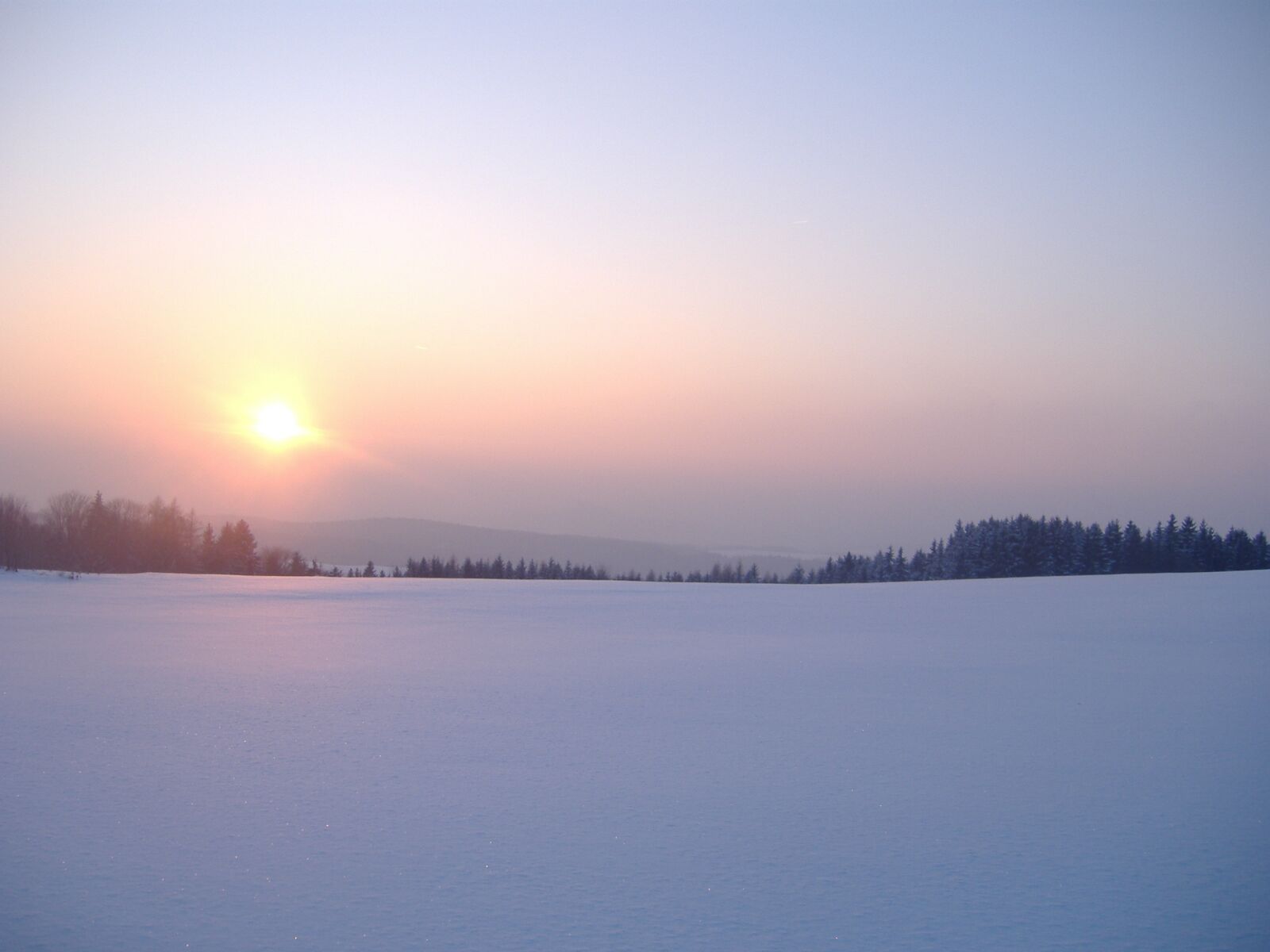 Fujifilm FinePix A350 sample photo. Winter, snow, white photography