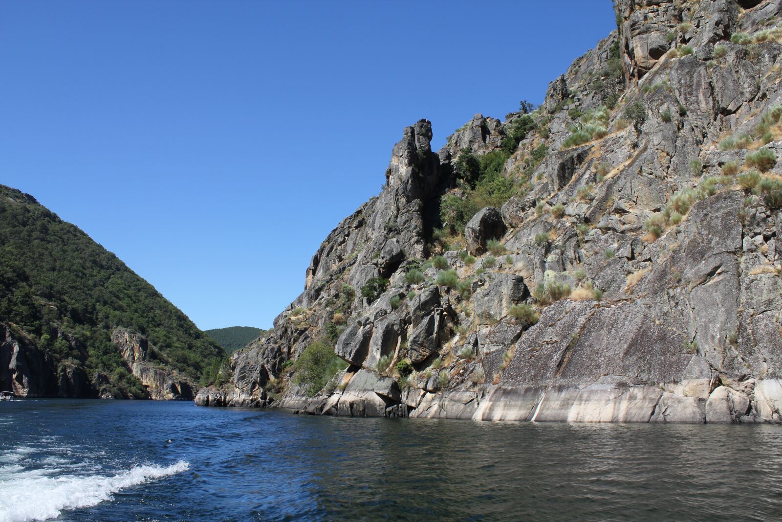 Canon EF-S 18-55mm F3.5-5.6 IS sample photo. Canones, del, rio, sil photography