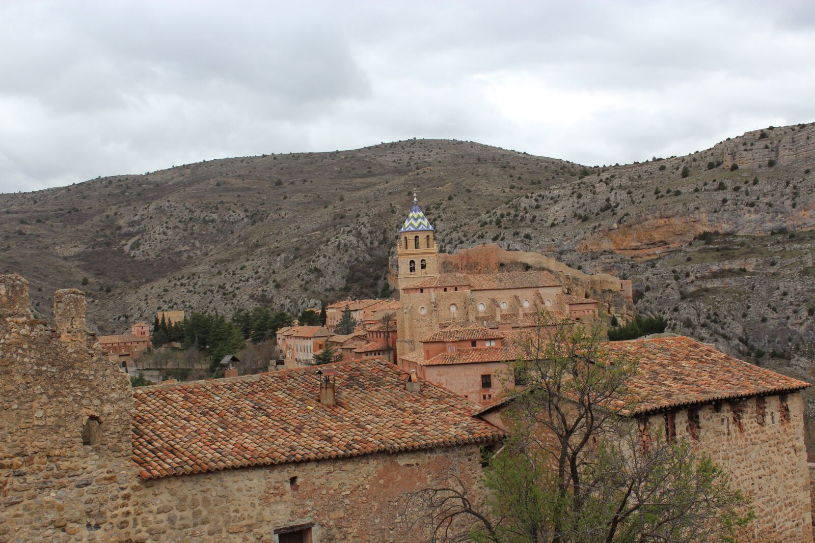 Canon EOS 600D (Rebel EOS T3i / EOS Kiss X5) sample photo. Teruel, albarracin, españa photography