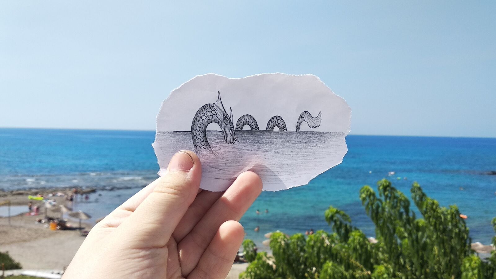 Xiaomi Redmi 5 Plus sample photo. Holidays, beach, drawing photography