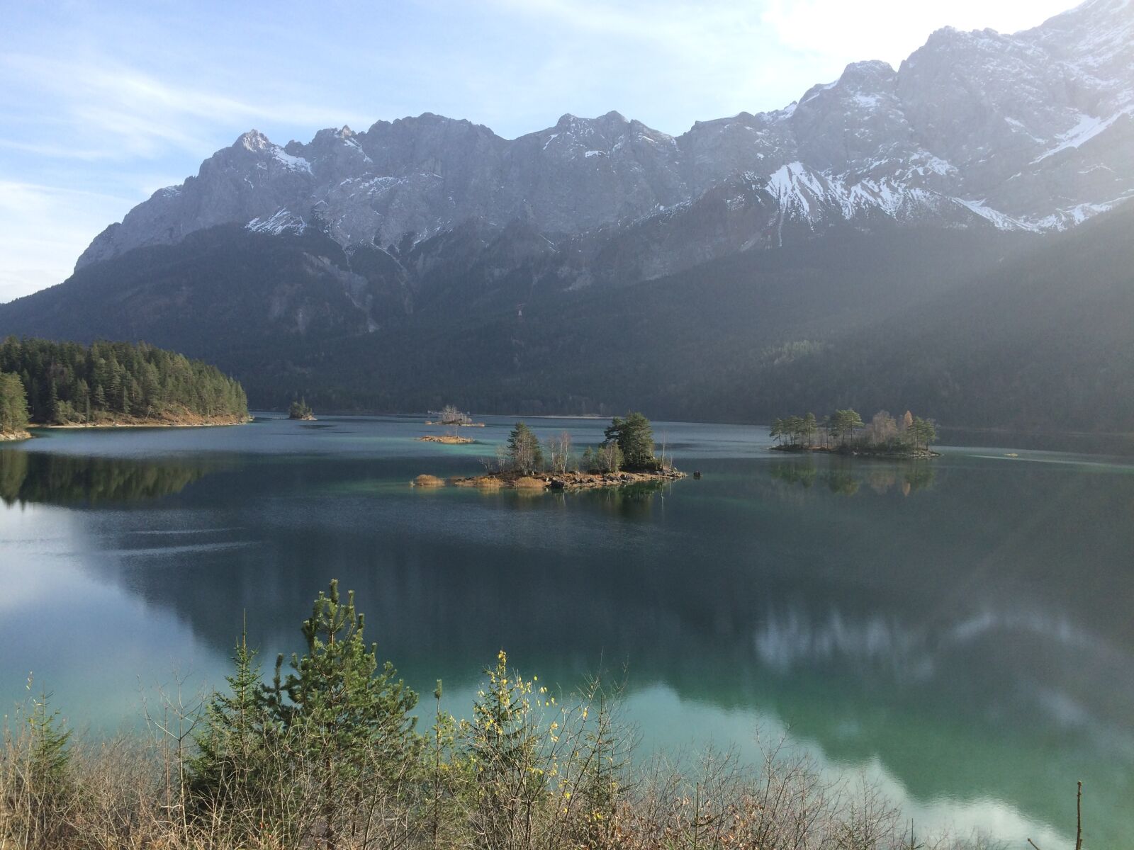 iPhone 5s back camera 4.15mm f/2.2 sample photo. Waters, mountain, lake photography
