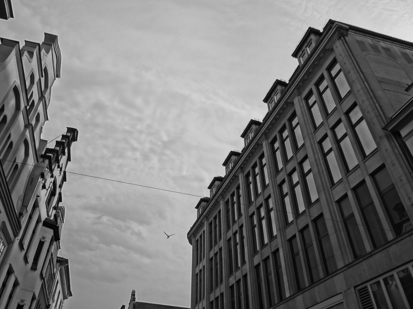 Sony DSC-HX200V sample photo. Building, city, architecture photography